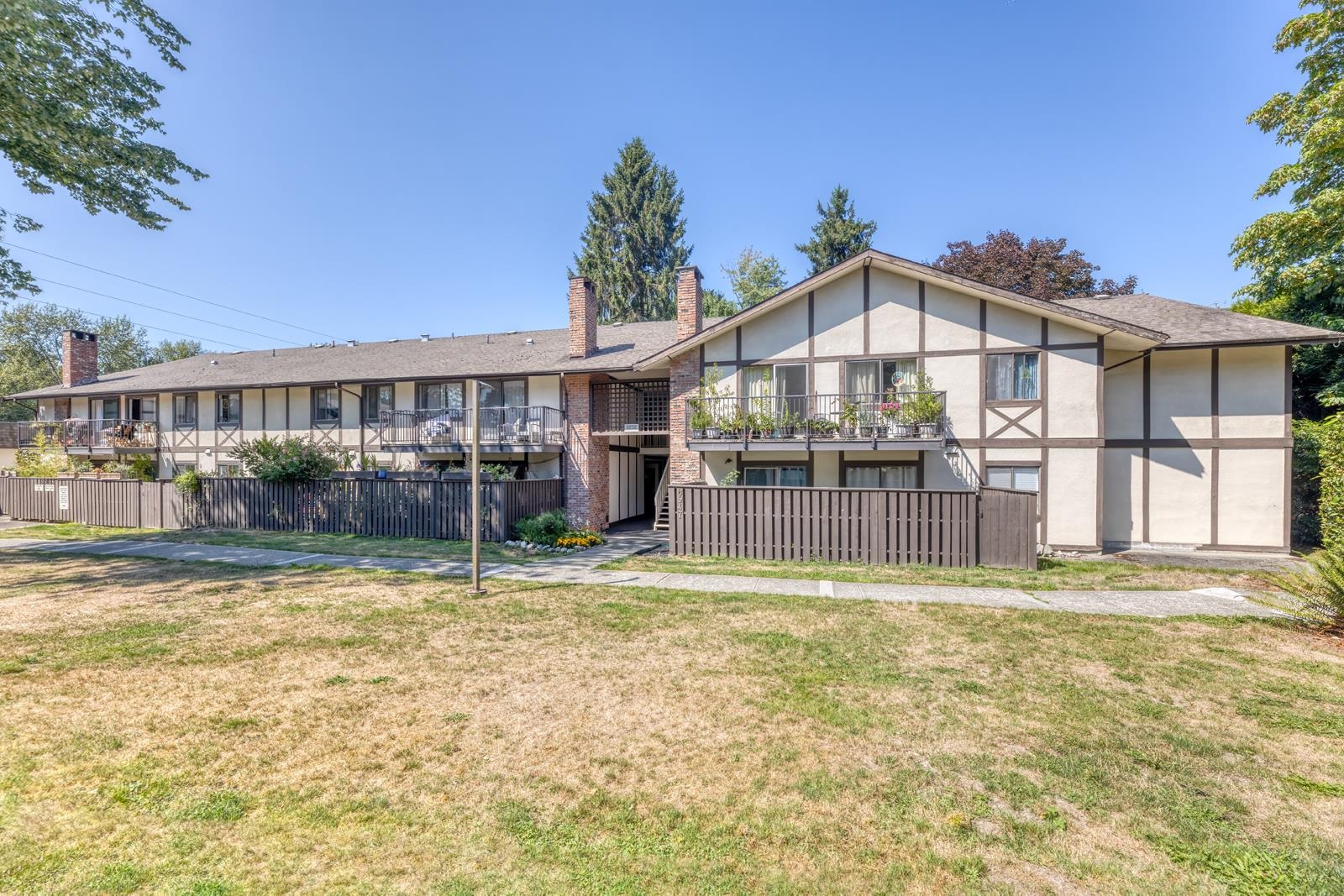 8951 HORNE STREET, Burnaby BC V3N 4J8, R3154795, BC,