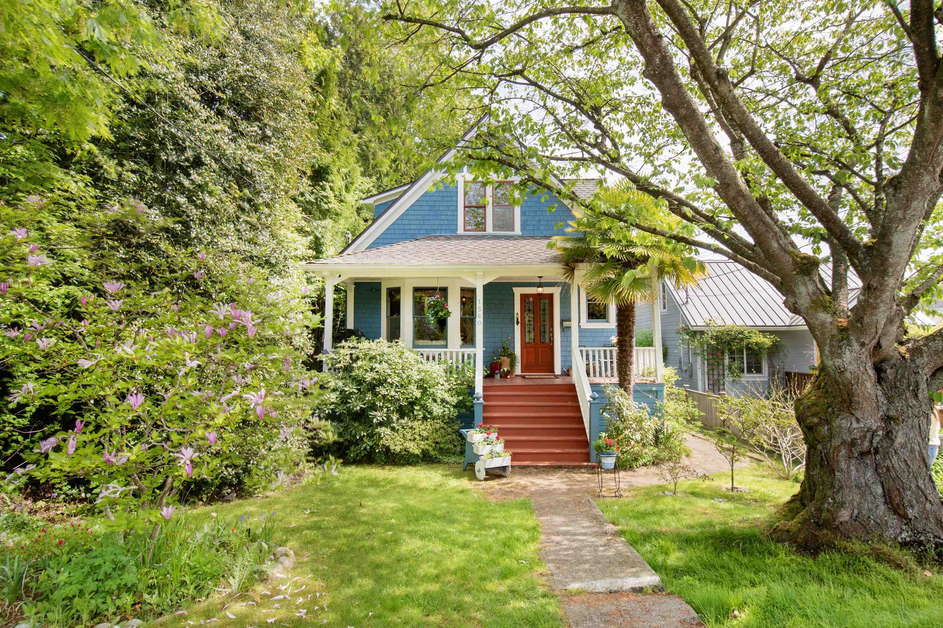 1560 MACGOWAN AVENUE, North Vancouver BC V7P 2X2, R3154855, BC,