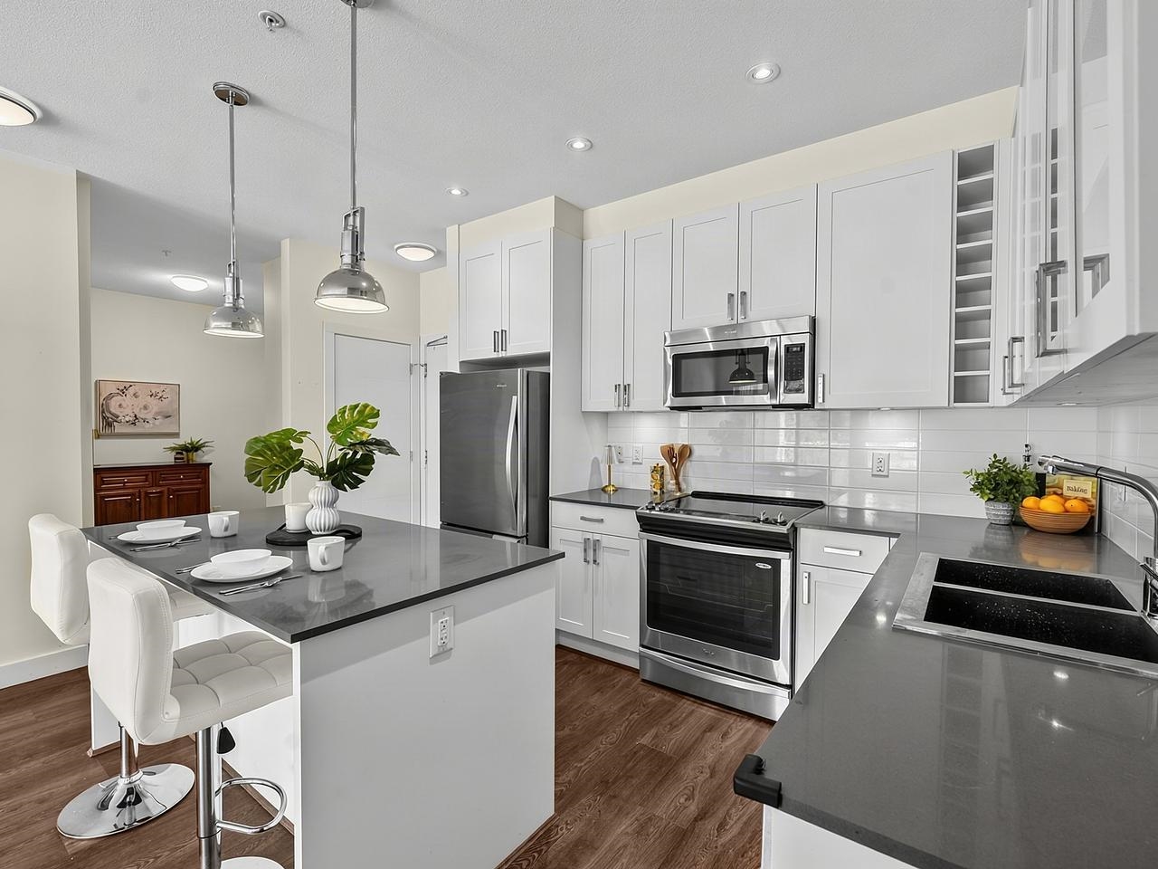202 16398 64 AVENUE, R3154896, BC,