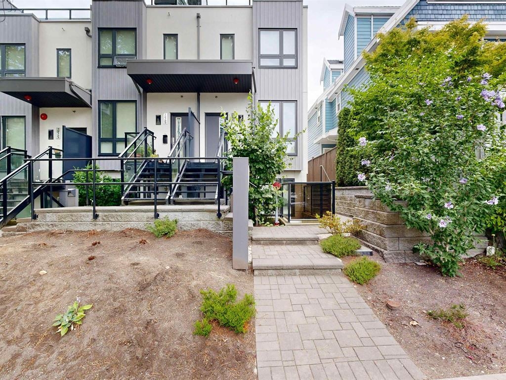 2731 DUKE ST, Vancouver BC V5R 4S8, R3154915, BC,
