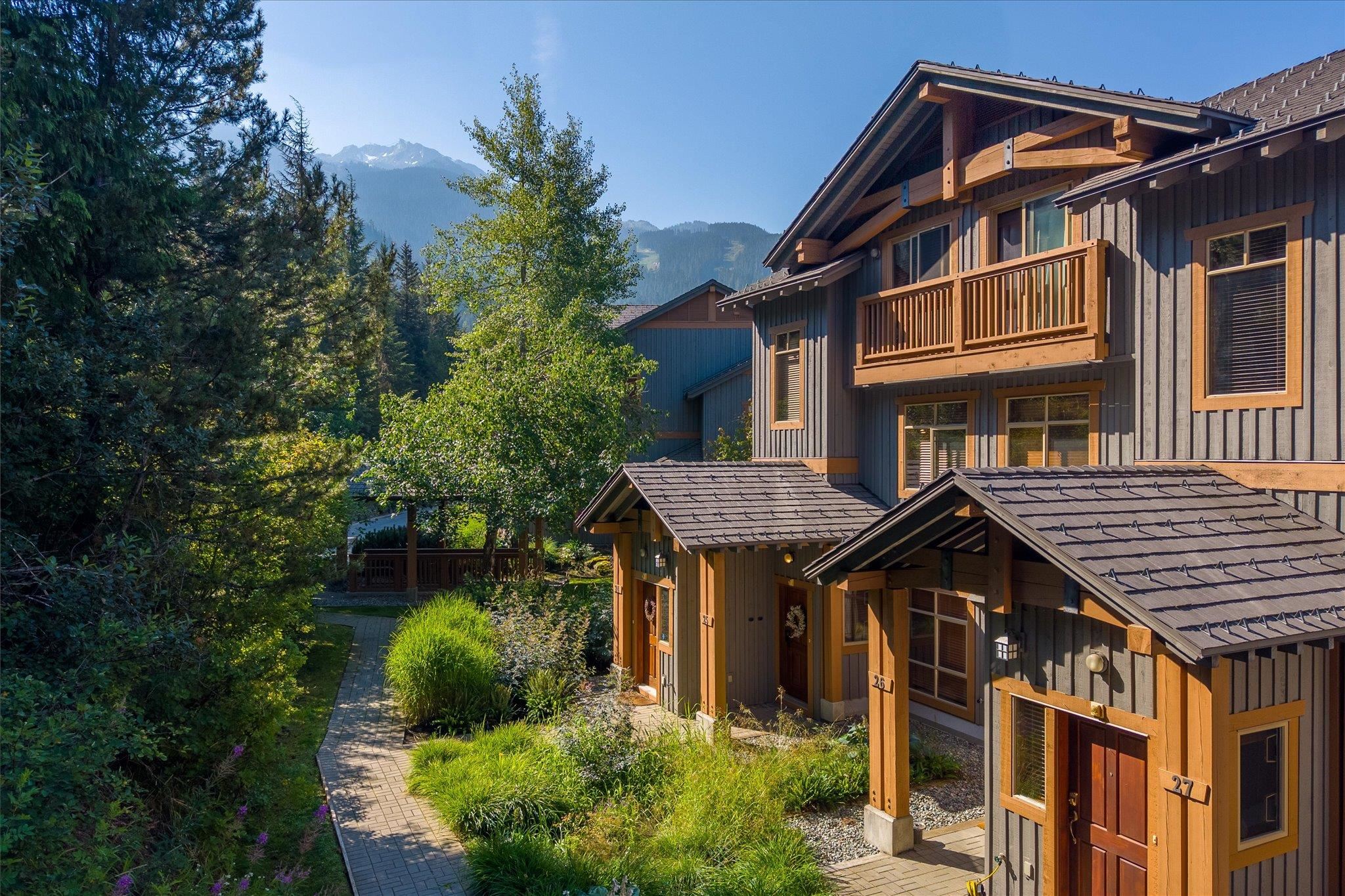 25 2301 TALUSWOOD PLACE, R3154987, BC,