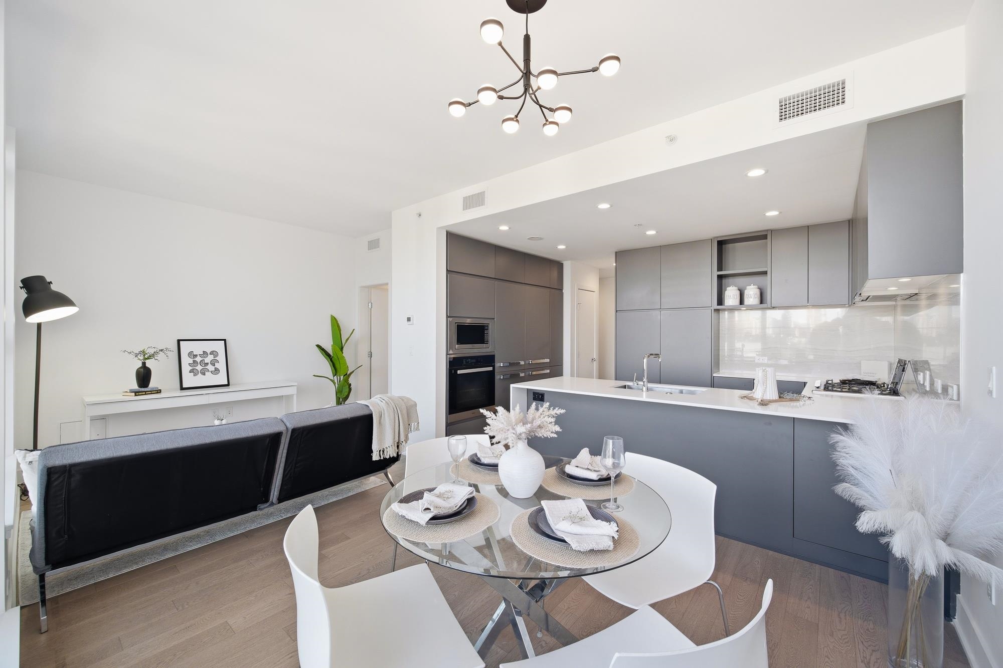 2401 450 WESTVIEW STREET, R3155029, BC,