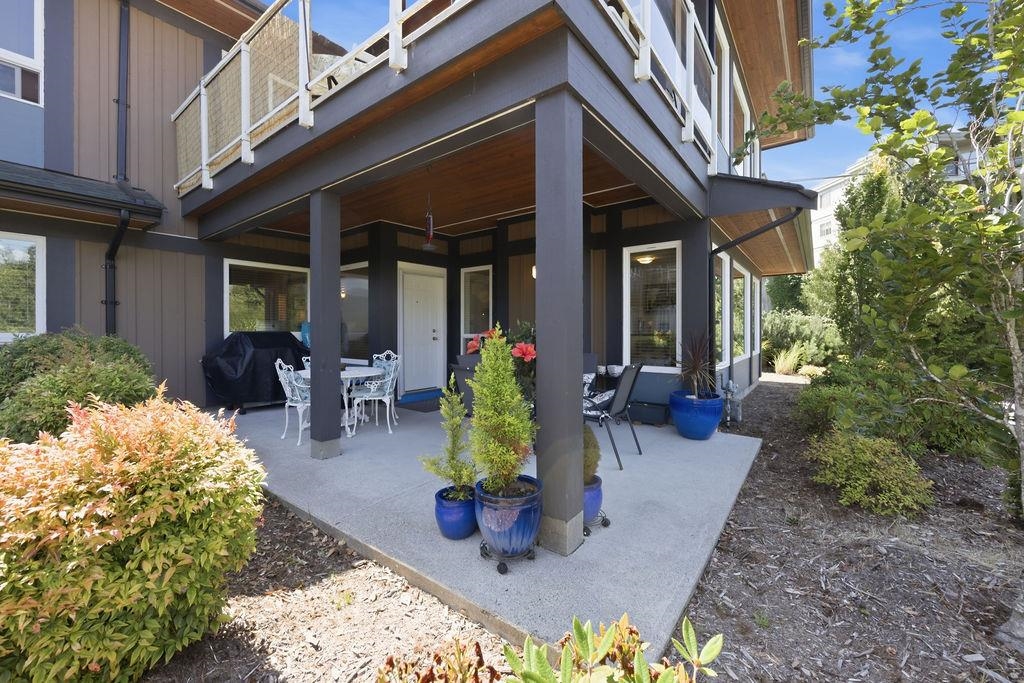 1 5778 MARINE WAY, R3155102, BC,