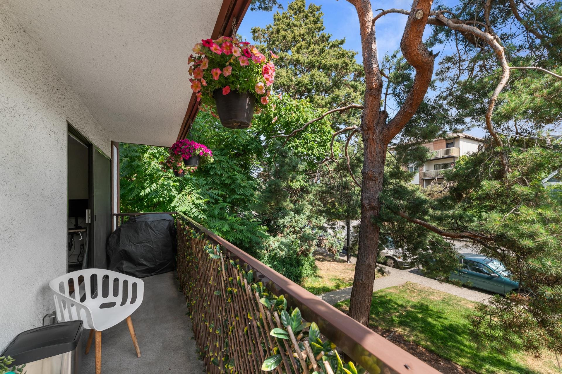 204 131 4TH STREET, R3155212, BC,