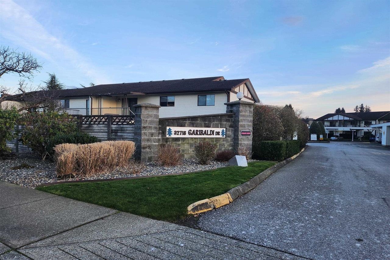 73 32718 GARIBALDI DRIVE, R3155289, BC,