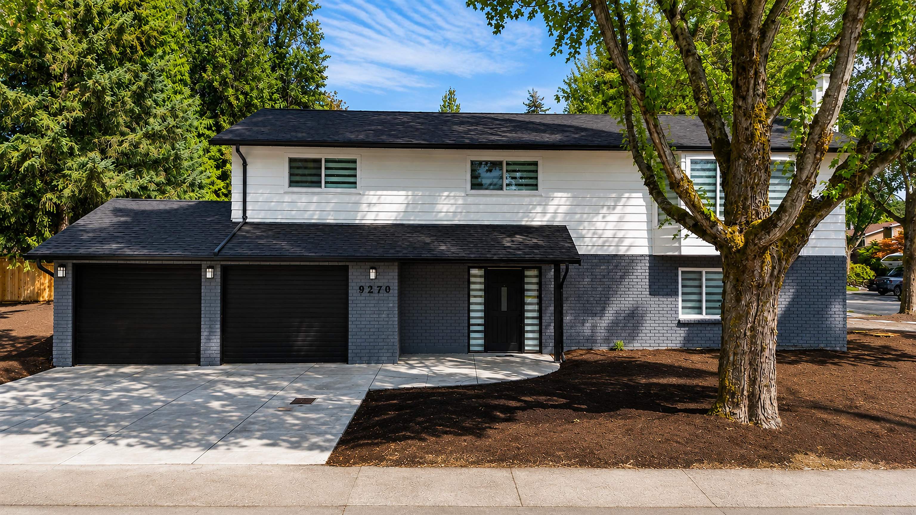 9270 149 STREET, Surrey BC V3R 7B3, R3155372, BC,