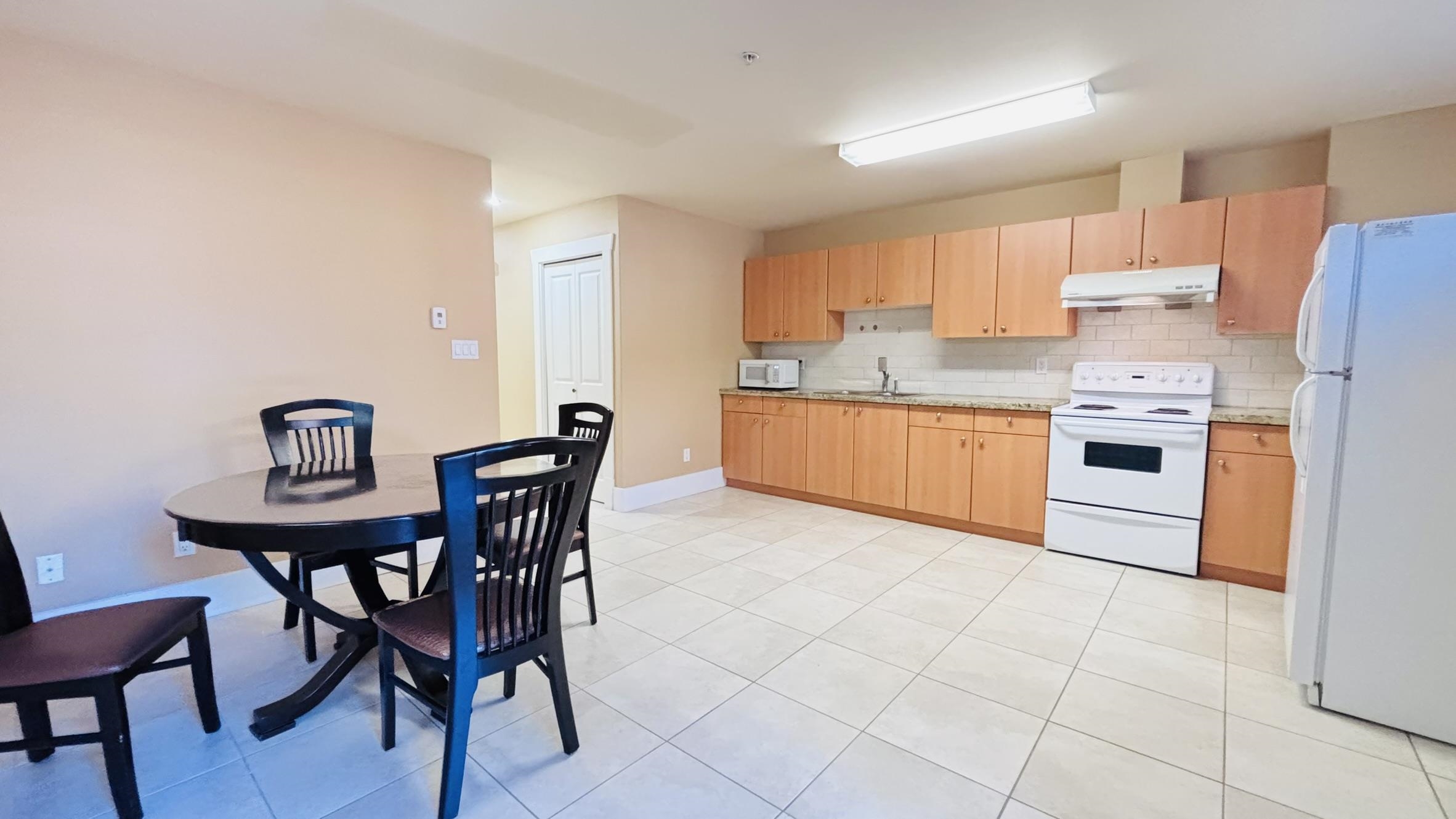 2 2139 22ND AVENUE, R3155390, BC,