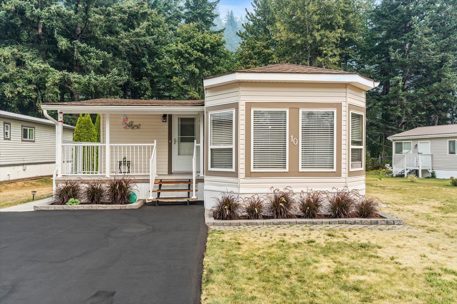 10 65367 KAWKAWA LAKE ROAD, R3155463, BC,