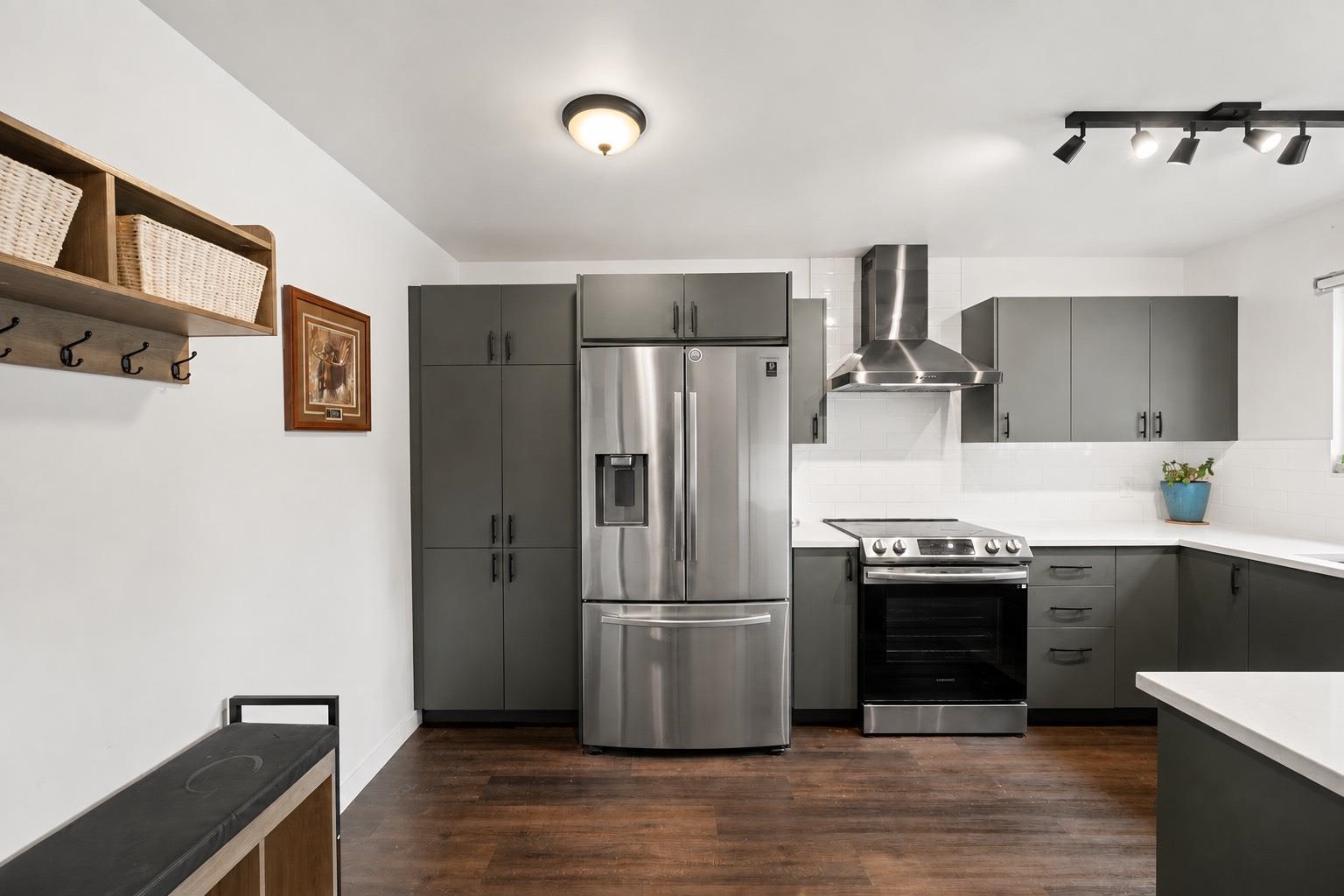 5019 57 STREET, Ladner BC V4K 3E7, R3155466, BC,