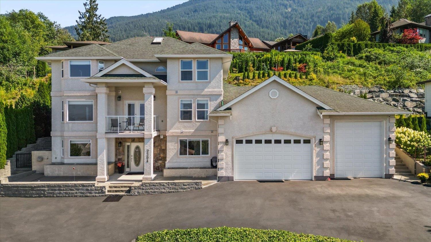 7304 MOUNT THURSTON DRIVE, Chilliwack BC V4Z 0A3, R3155473, BC,