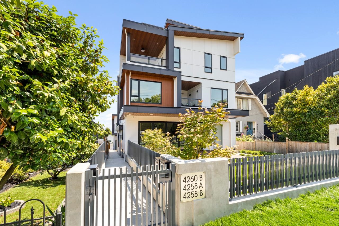 A 4258 SOPHIA STREET, R3155489, BC,