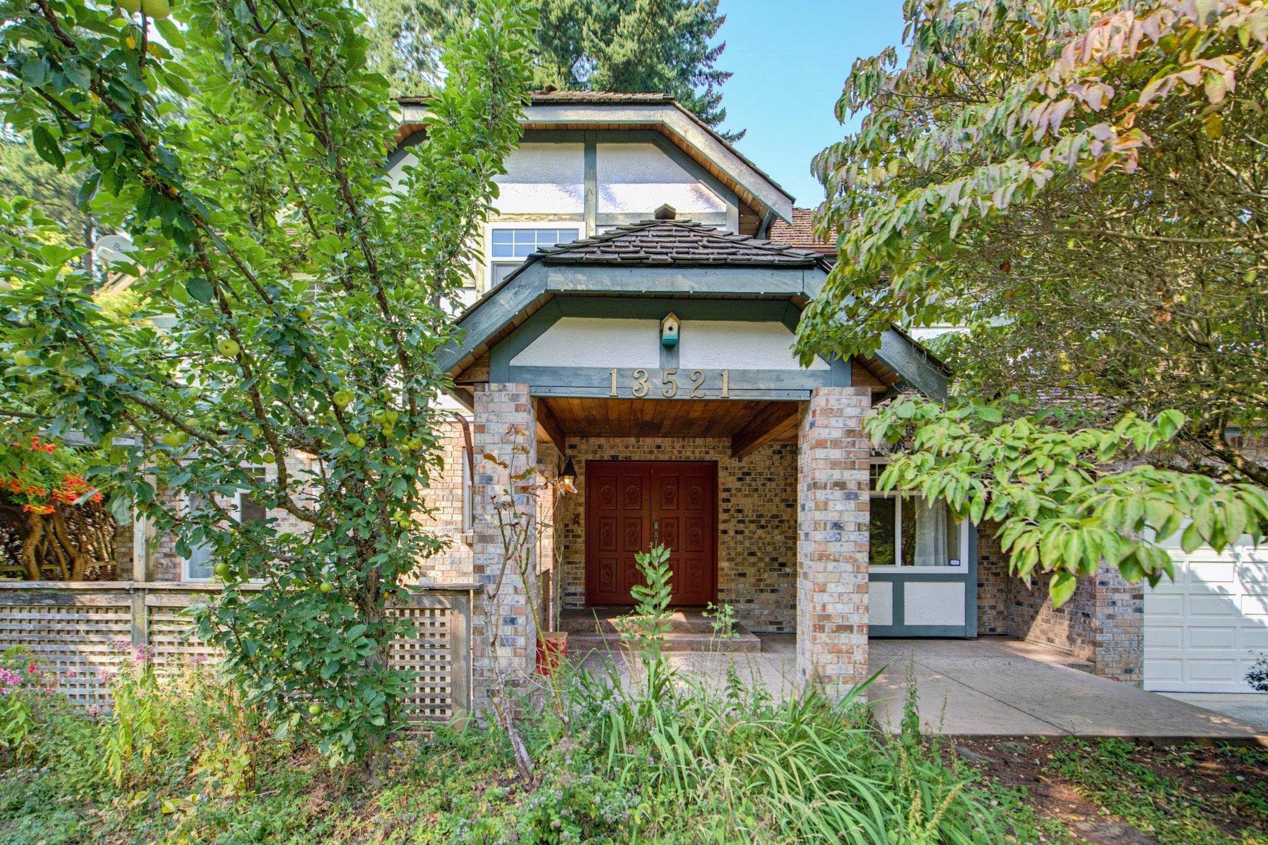 13521 19 AVENUE, Surrey BC V4A 6B3, R3155580, BC,