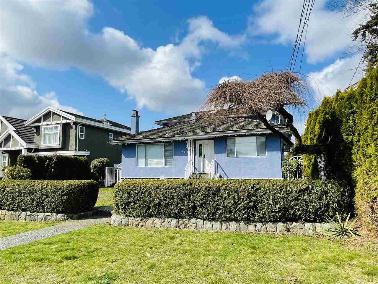 MLS® listing #R3155602 for sale located at 7041 WILLINGDON AVENUE, Burnaby BC V5J 3R4