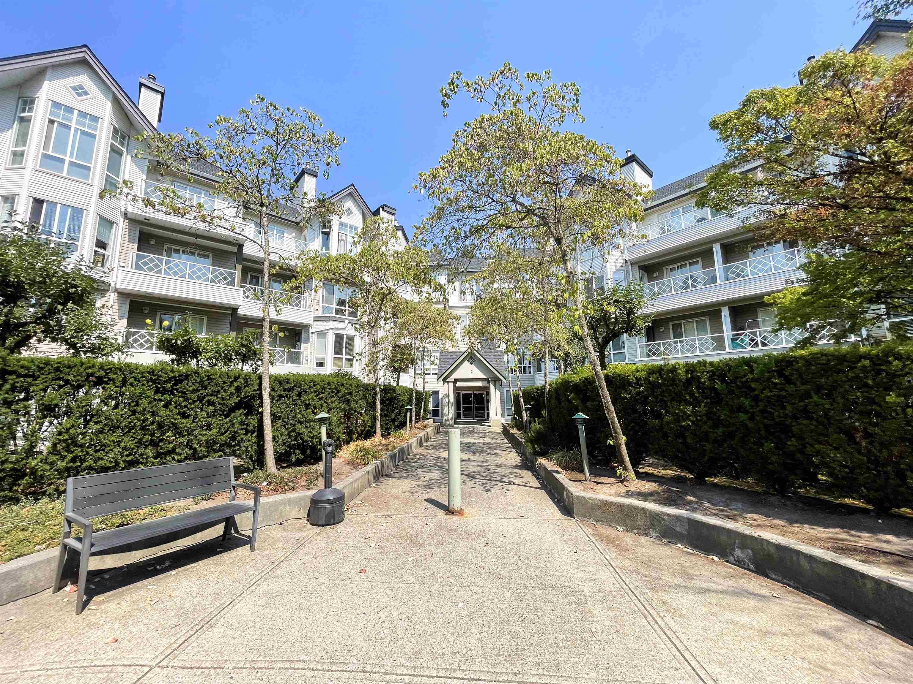102 9979 140 STREET, R3155618, BC,