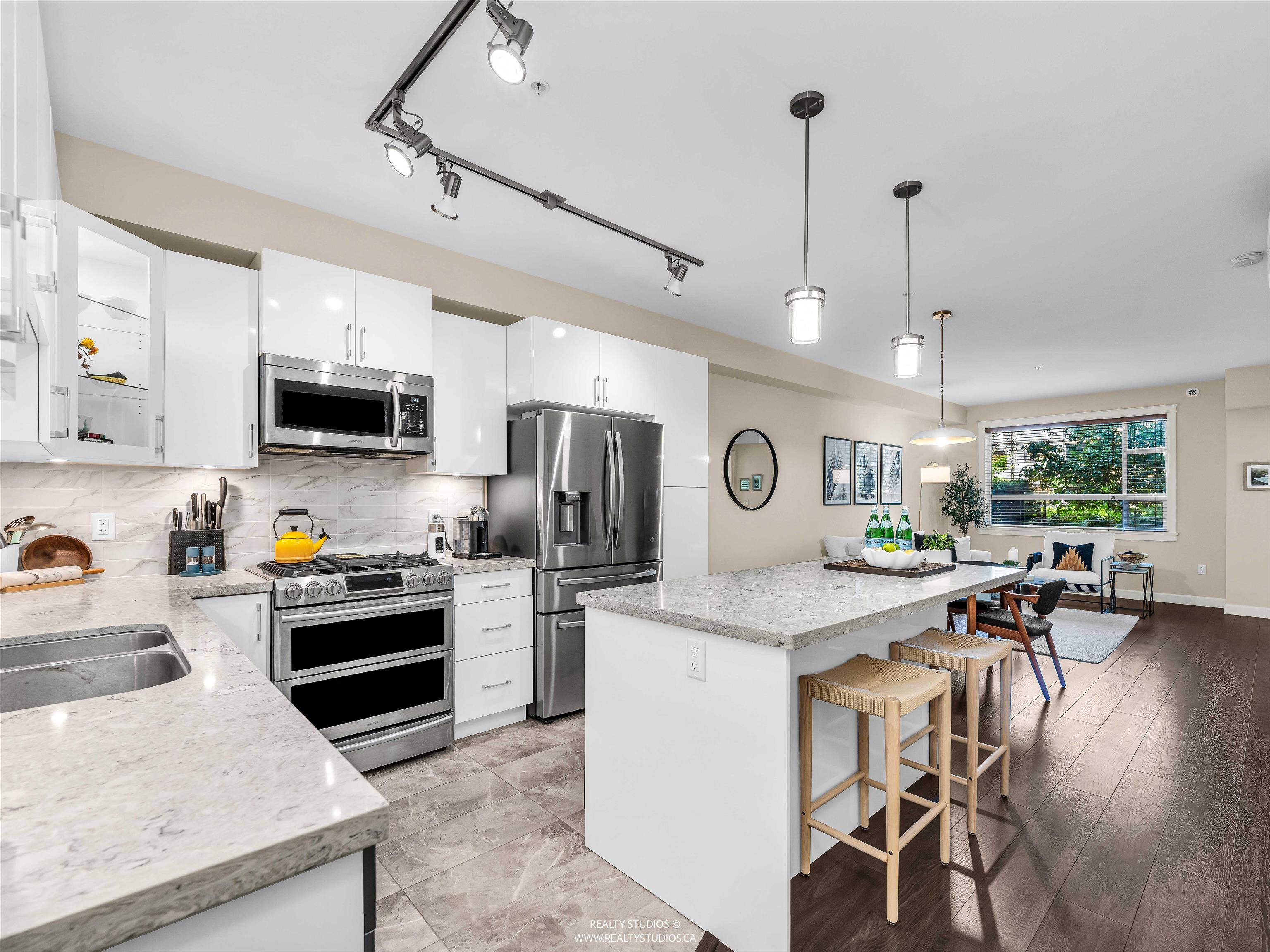 109 14588 MCDOUGALL DRIVE, R3155638, BC,