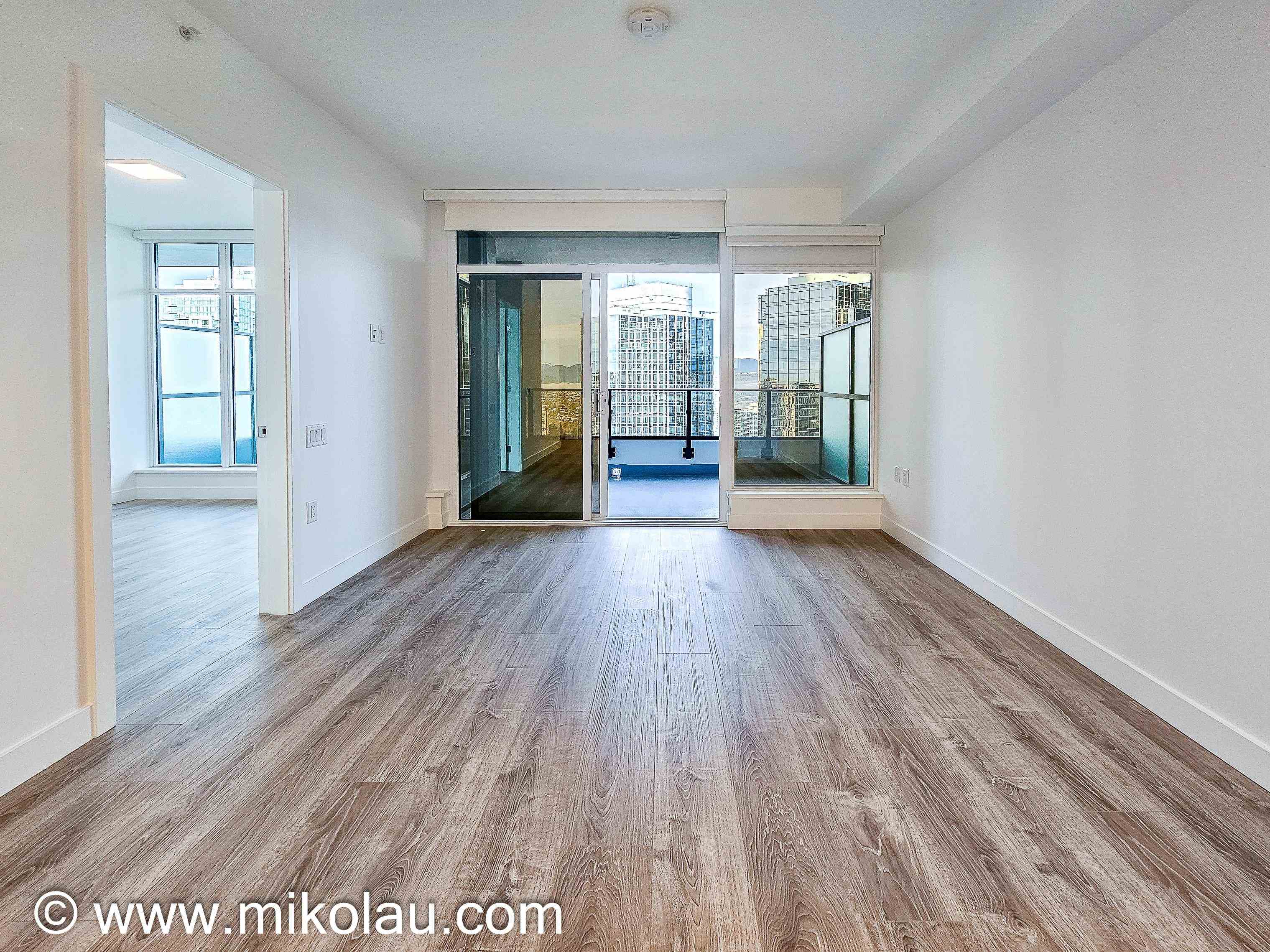 2XXX 6511 SUSSEX AVENUE, Burnaby BC V5H 0K5, R3155711, BC,