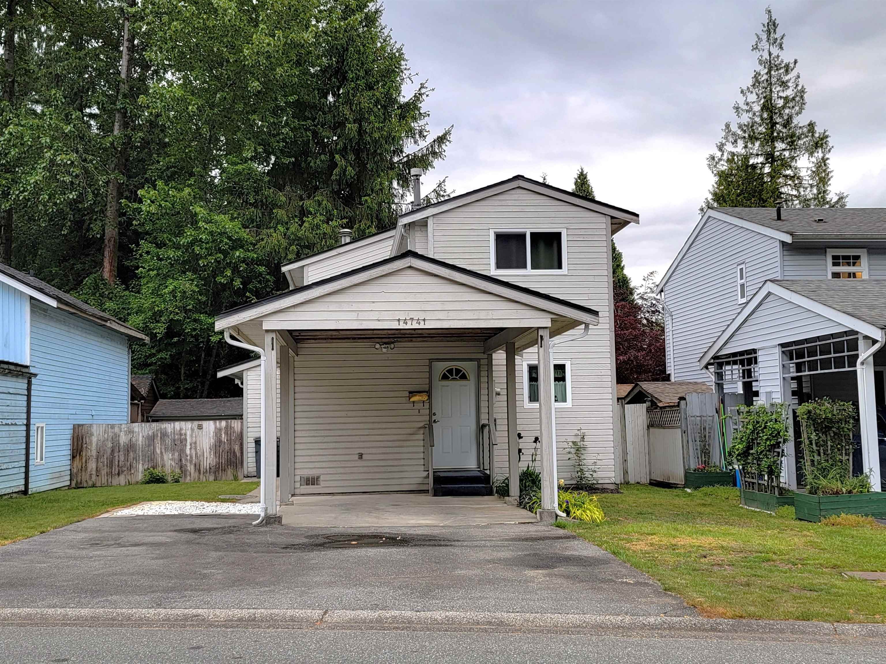 14741 101A AVENUE, Surrey BC V3R 7E7, R3155751, BC,