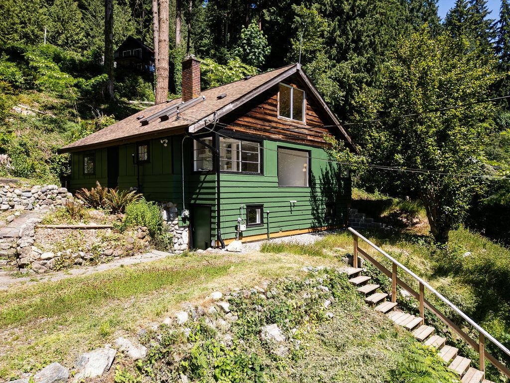 915 MARINE DRIVE, Gibsons BC V0N 1V1, R3155763, BC,