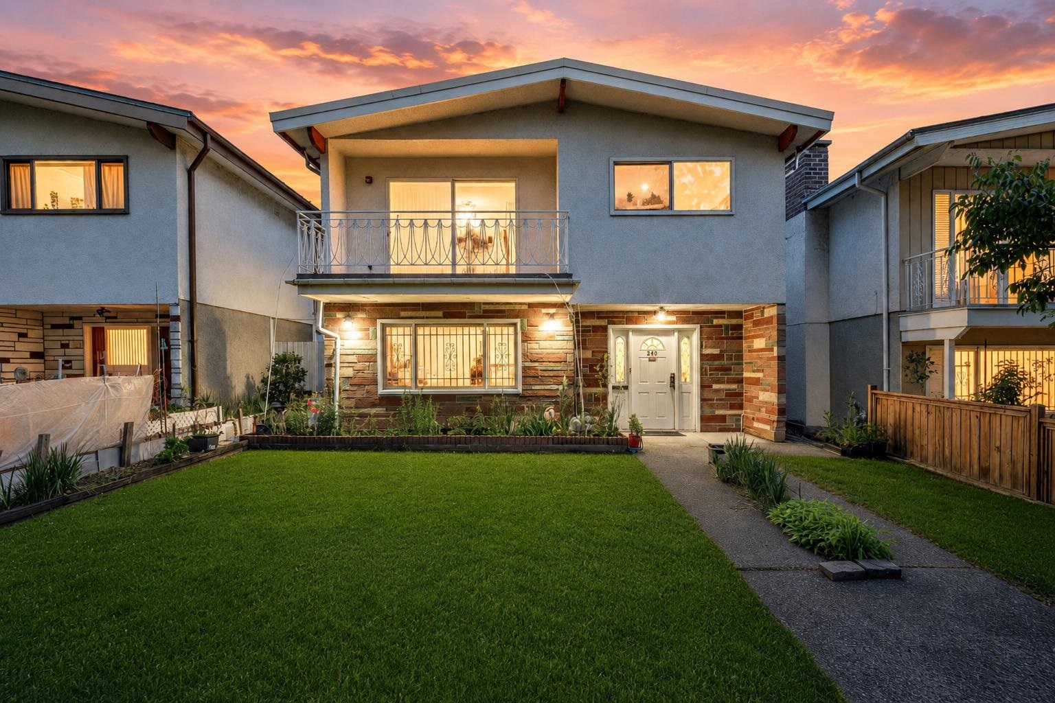 245 W 63RD AVENUE, Vancouver BC V5X 2H9, R3155796, BC,