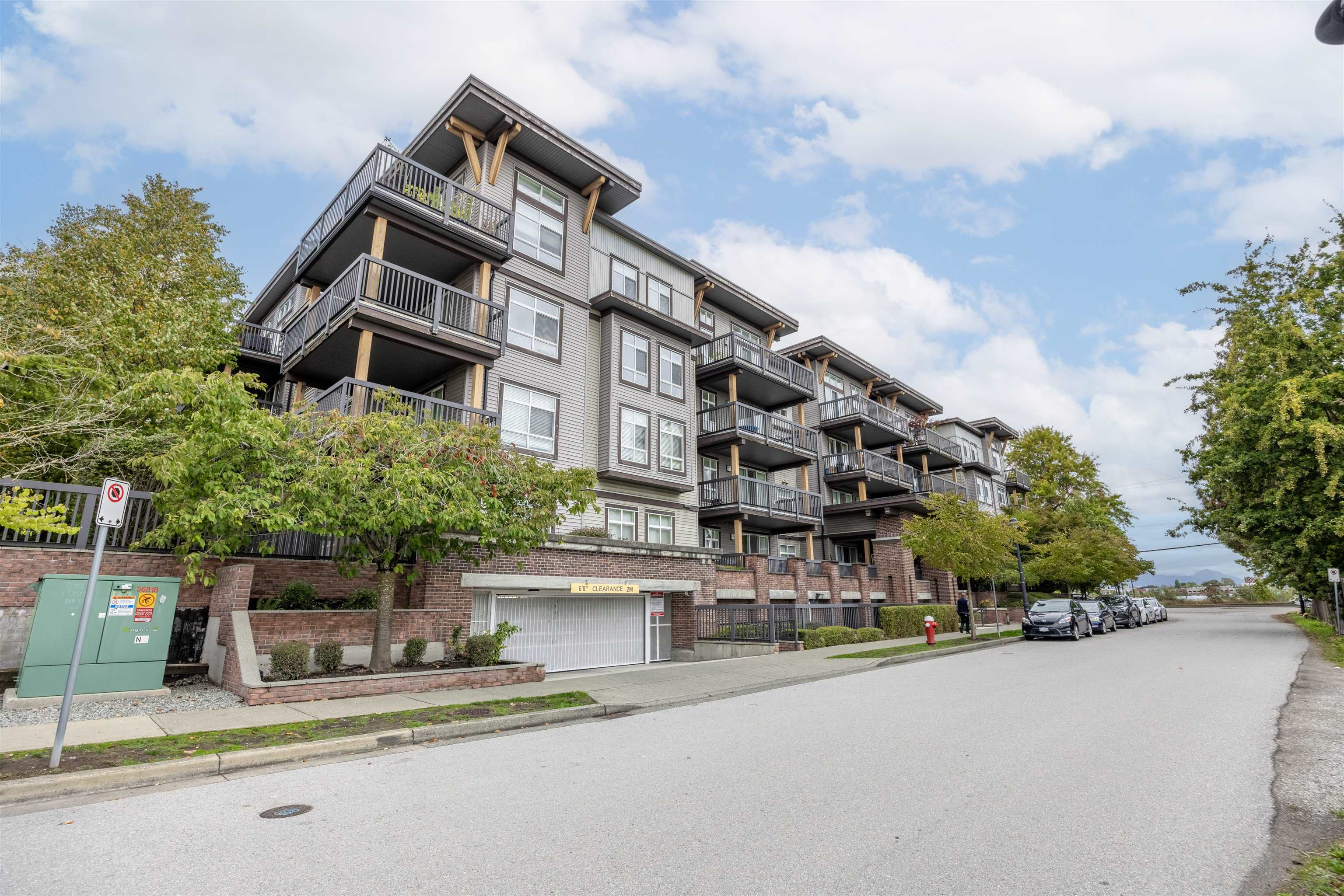105 6033 KATSURA STREET, R3156074, BC,