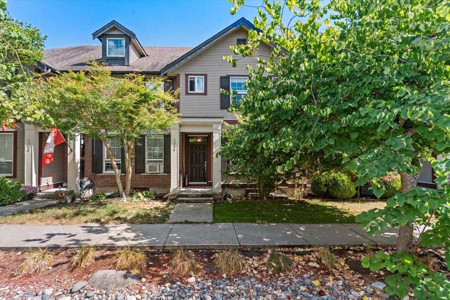 6944 208A STREET, Langley BC V2Y 0G1, R3156116, BC,