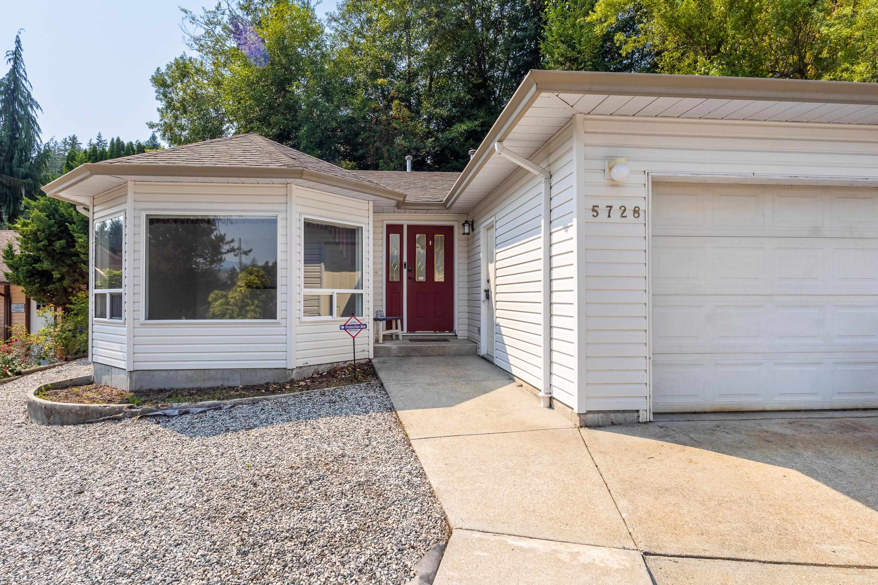 5728 TRAIL AVENUE, Sechelt BC V7Z 0L8, R3156130, BC,
