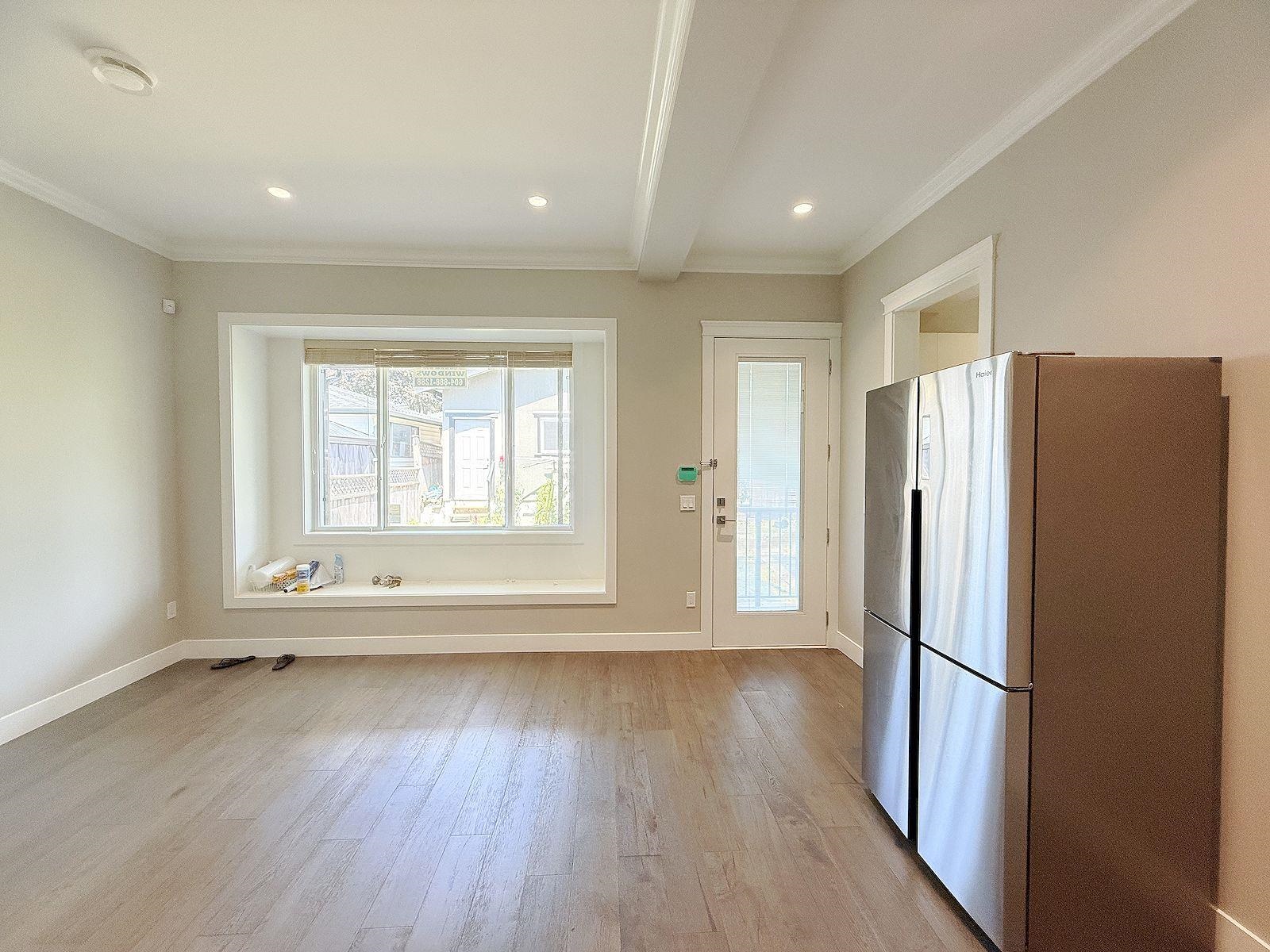 45xx NAPIER STREET, Burnaby BC V5C 3H4, R3156141, BC,