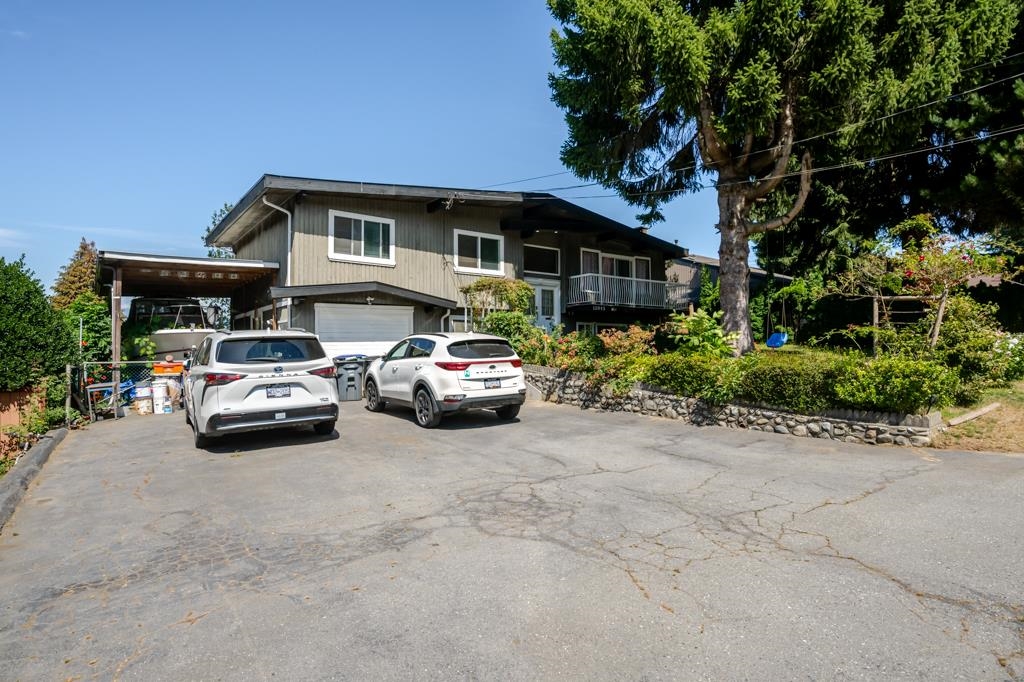 13945 116 AVENUE, Surrey BC V3R 2T3, R3156222, BC,