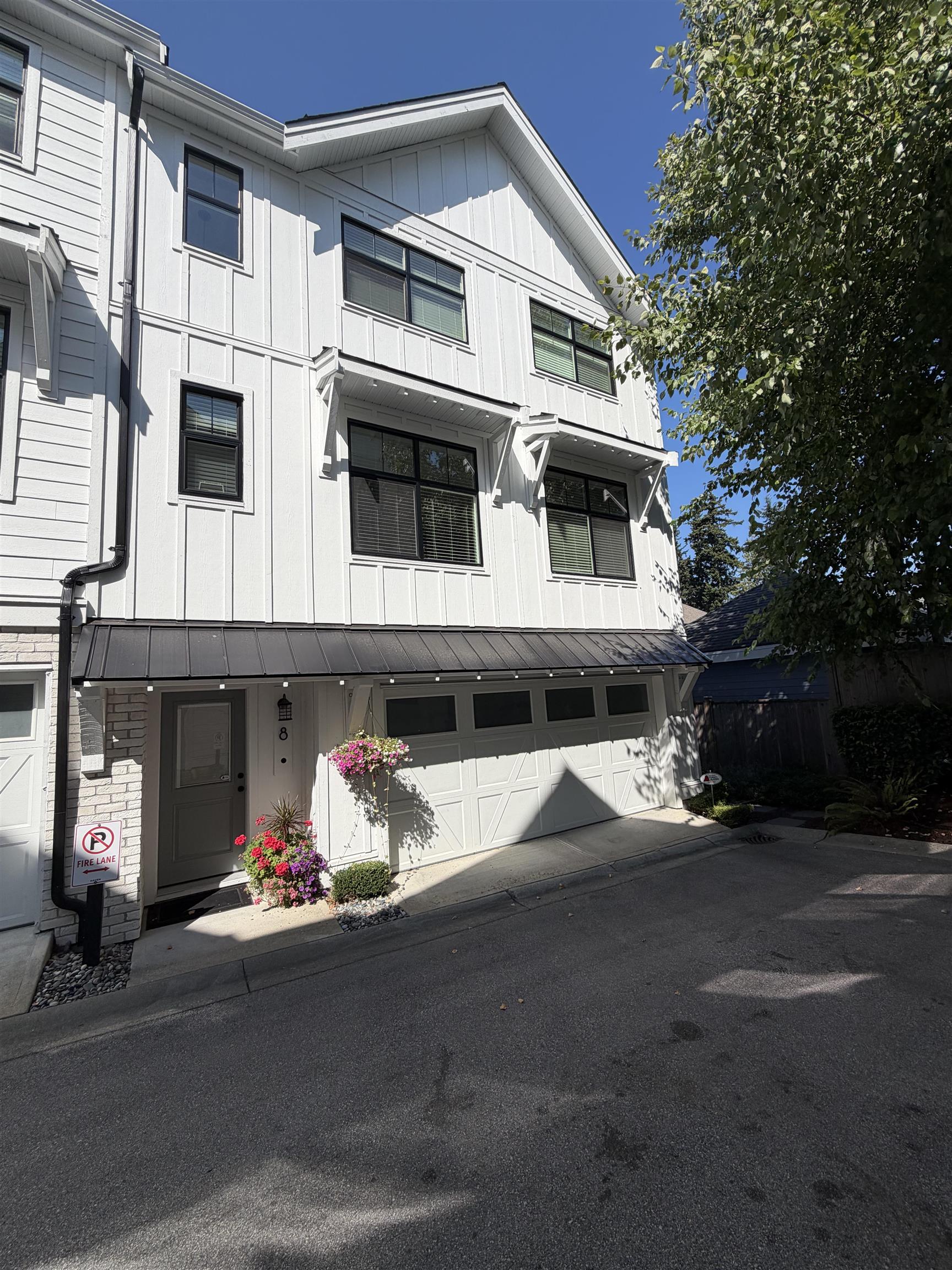 8 3339 148 STREET, R3156265, BC,