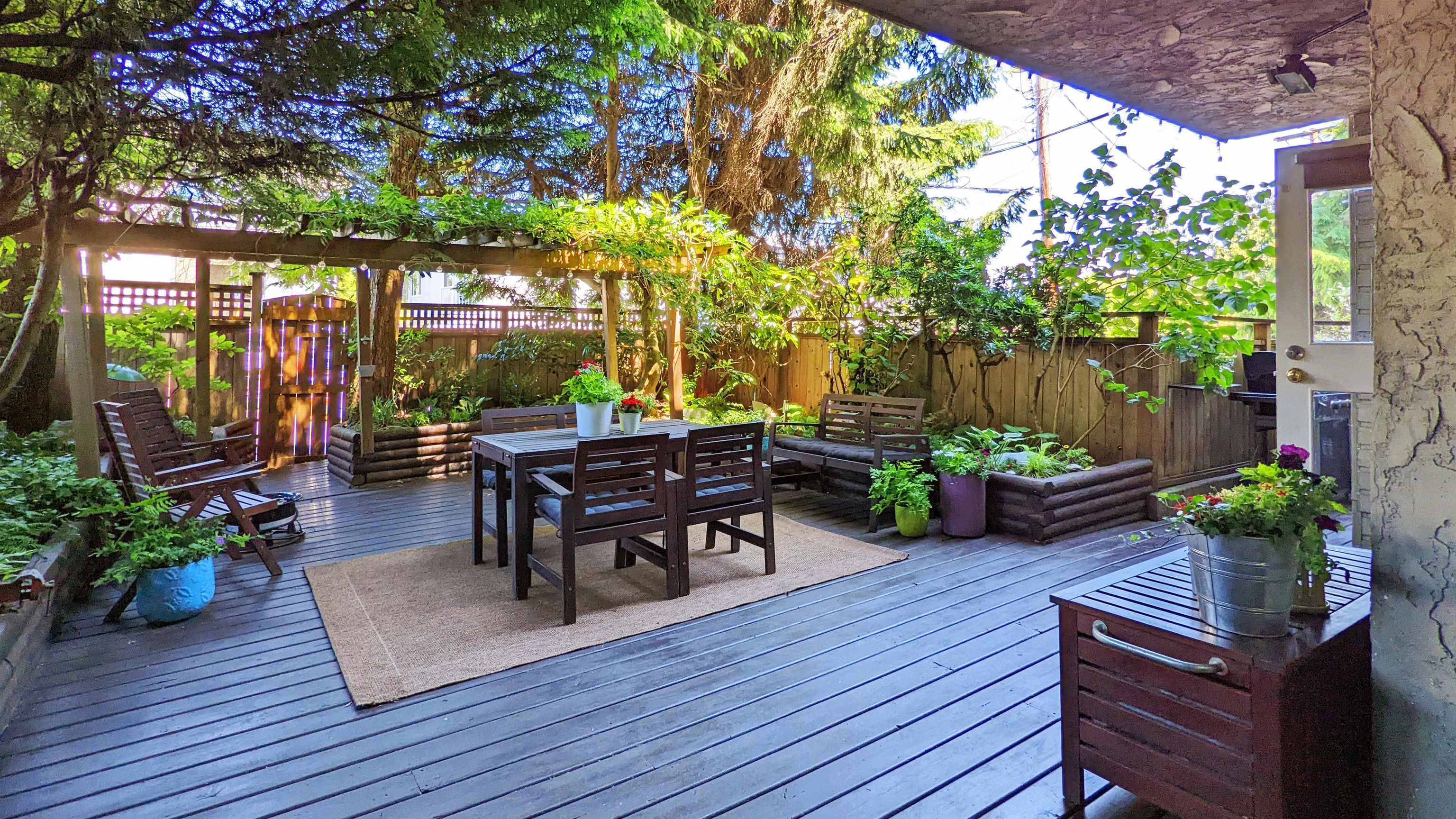 111 853 7TH AVENUE, R3156273, BC,
