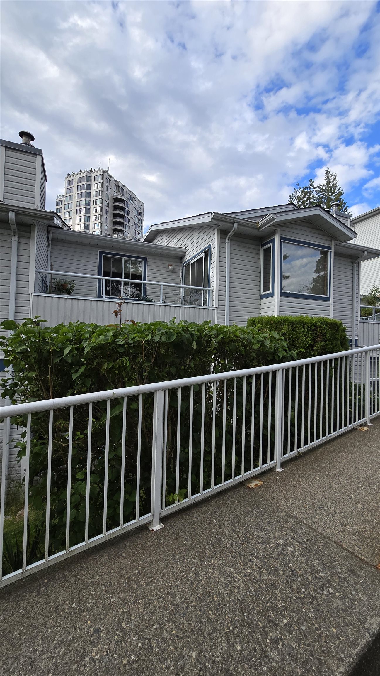 201 13863 100 AVENUE, R3156325, BC,
