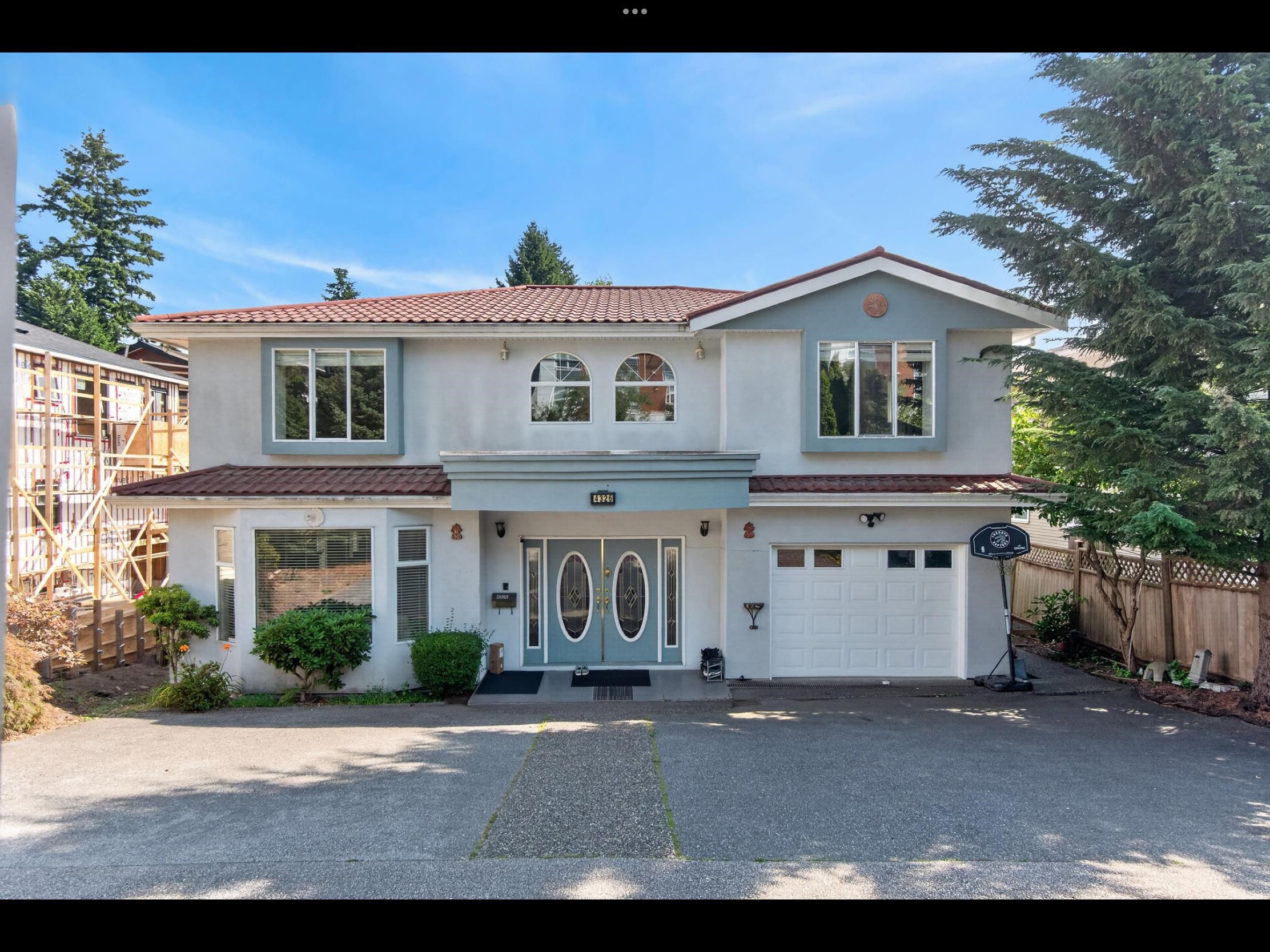 4326 RUMBLE STREET, Burnaby BC V5J 2A1, R3156390, BC,