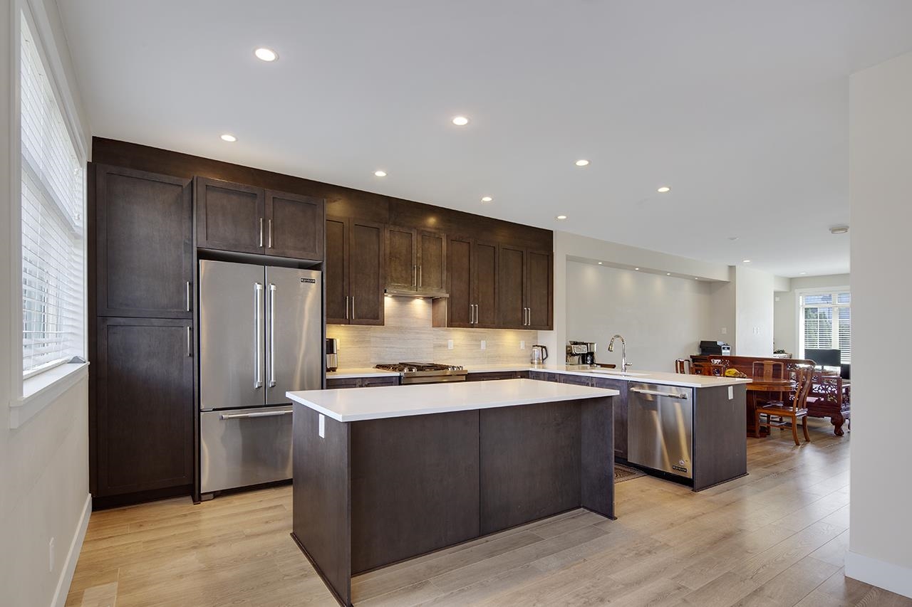 16439 24 AVENUE, Surrey BC V3Z 0V8, R3156402, BC,