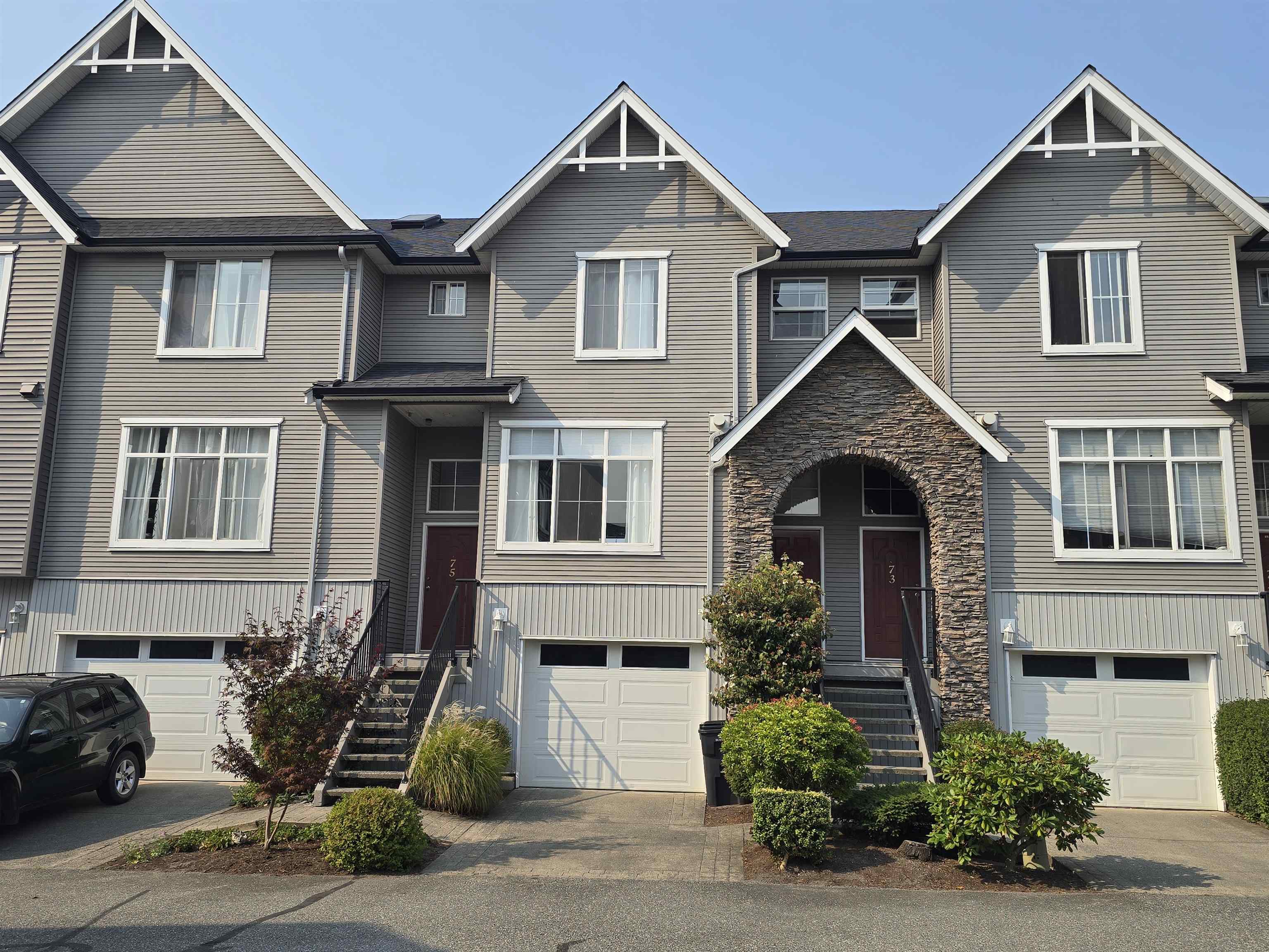 74 8881 WALTERS STREET, R3156522, BC,
