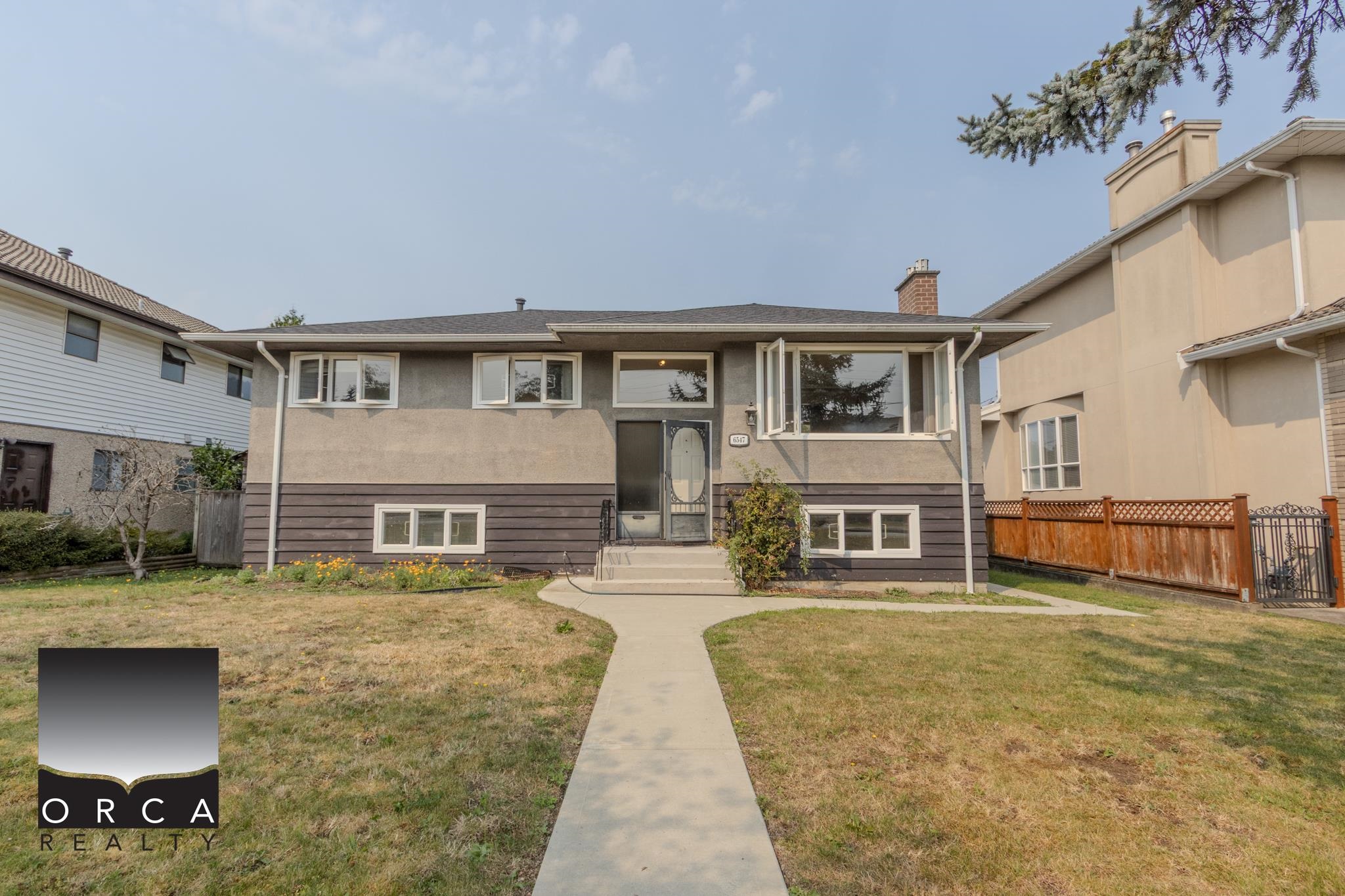 6547 UNION STREET, Burnaby BC V5B 1W7, R3156625, BC,