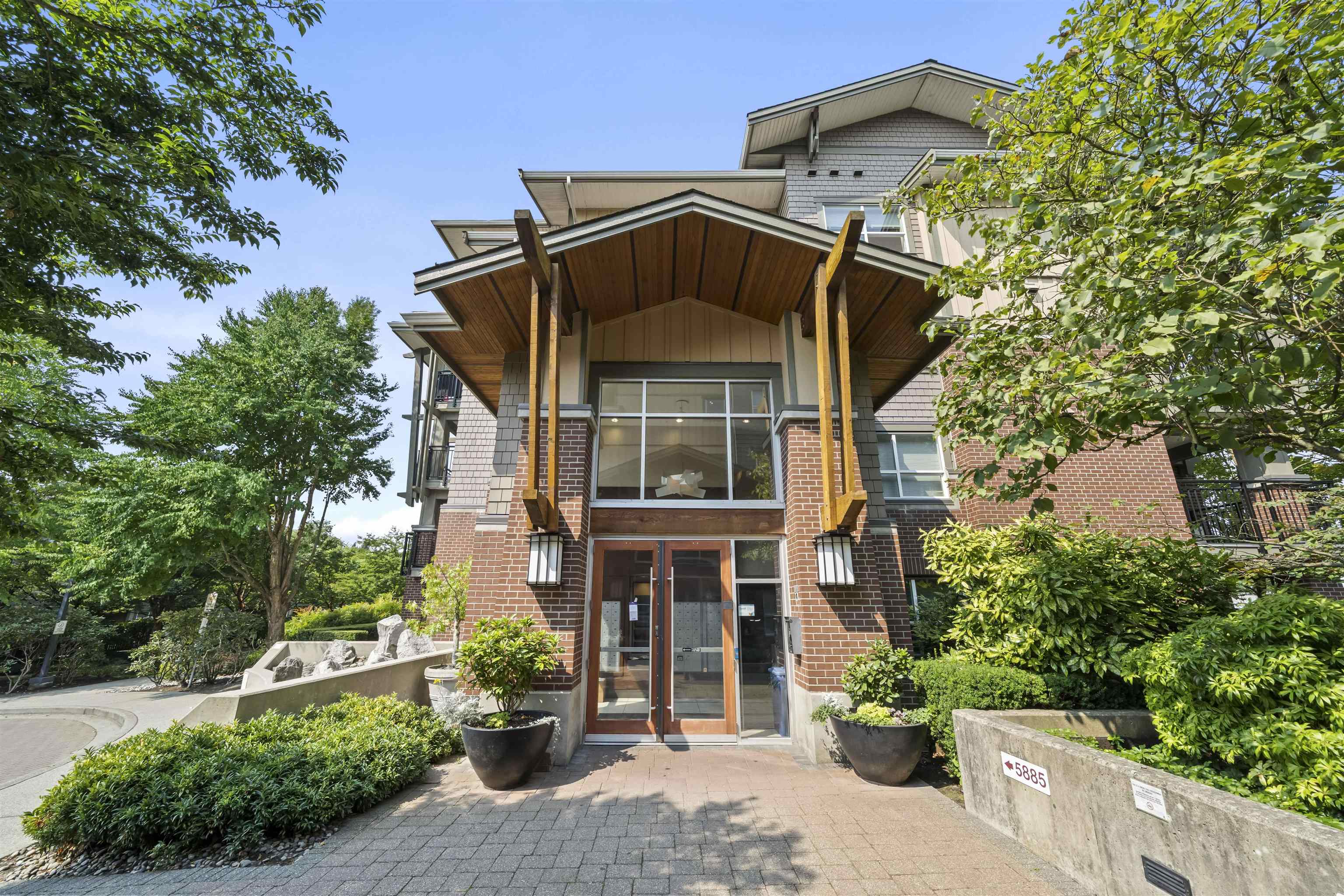 302 5885 IRMIN STREET, R3156717, BC,