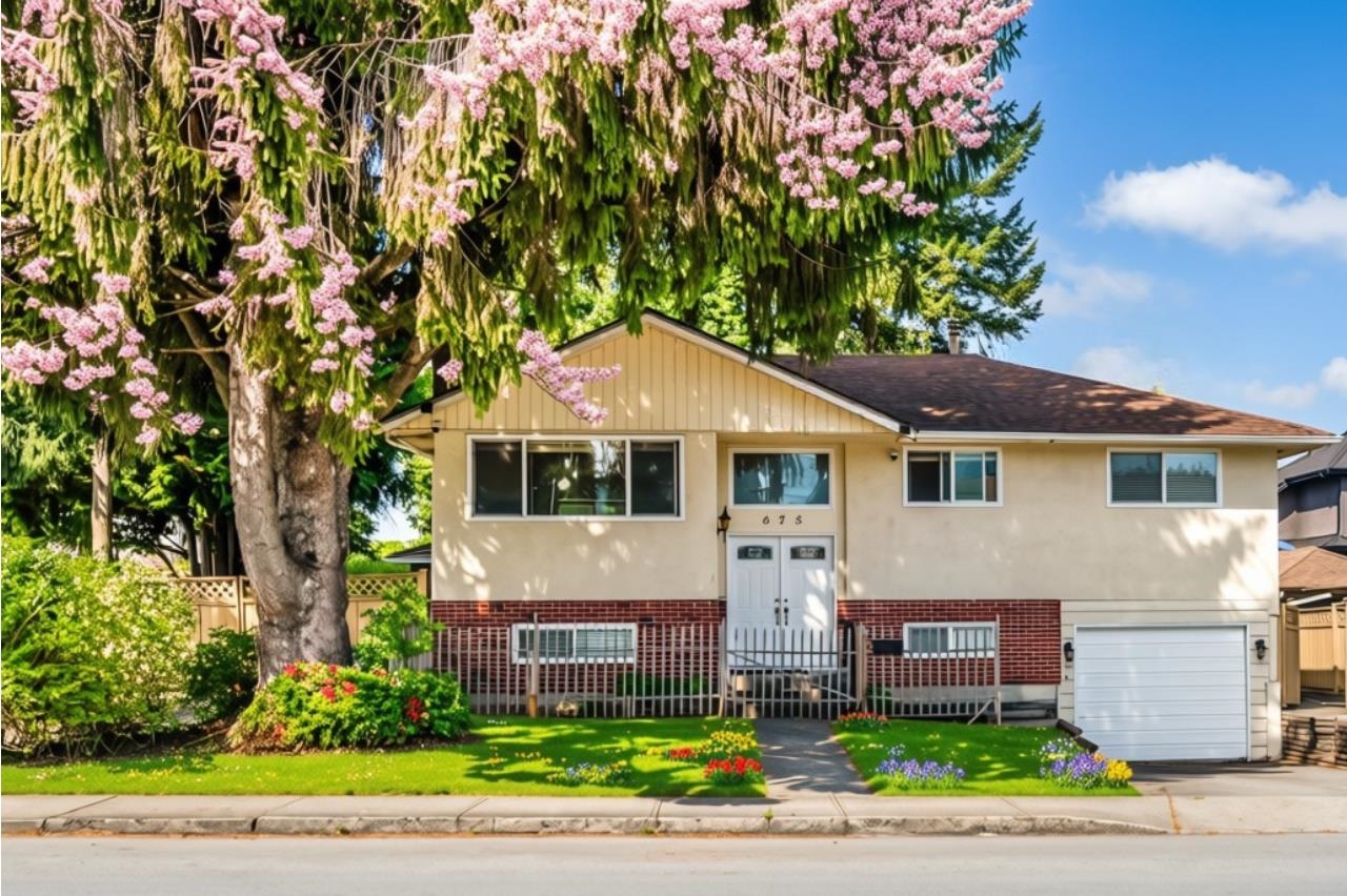 675 DUNCAN AVENUE, Burnaby BC V5B 4M1, R3156733, BC,
