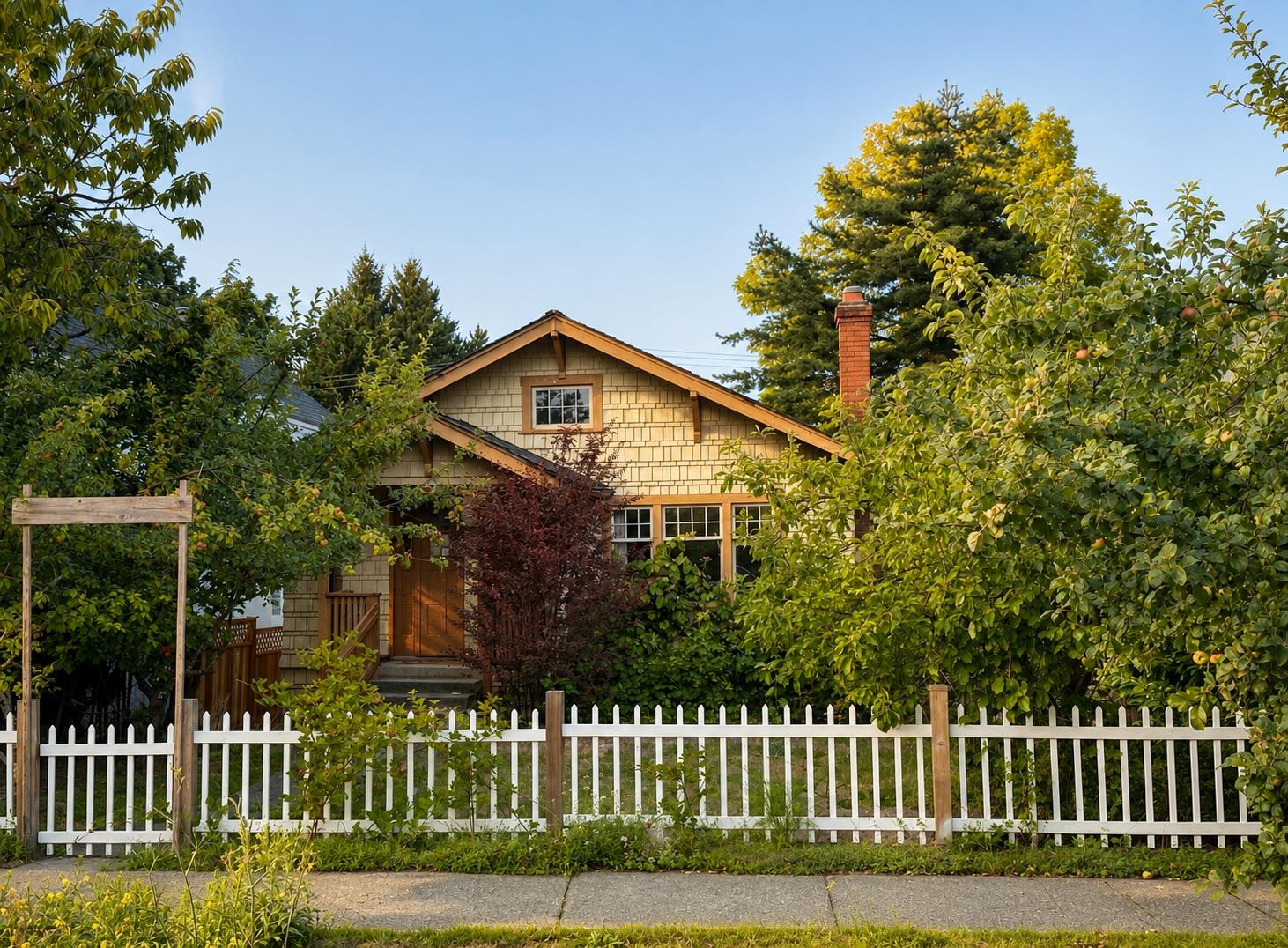 4117 W 11TH AVENUE, Vancouver BC V6R 2L5, R3156749, BC,