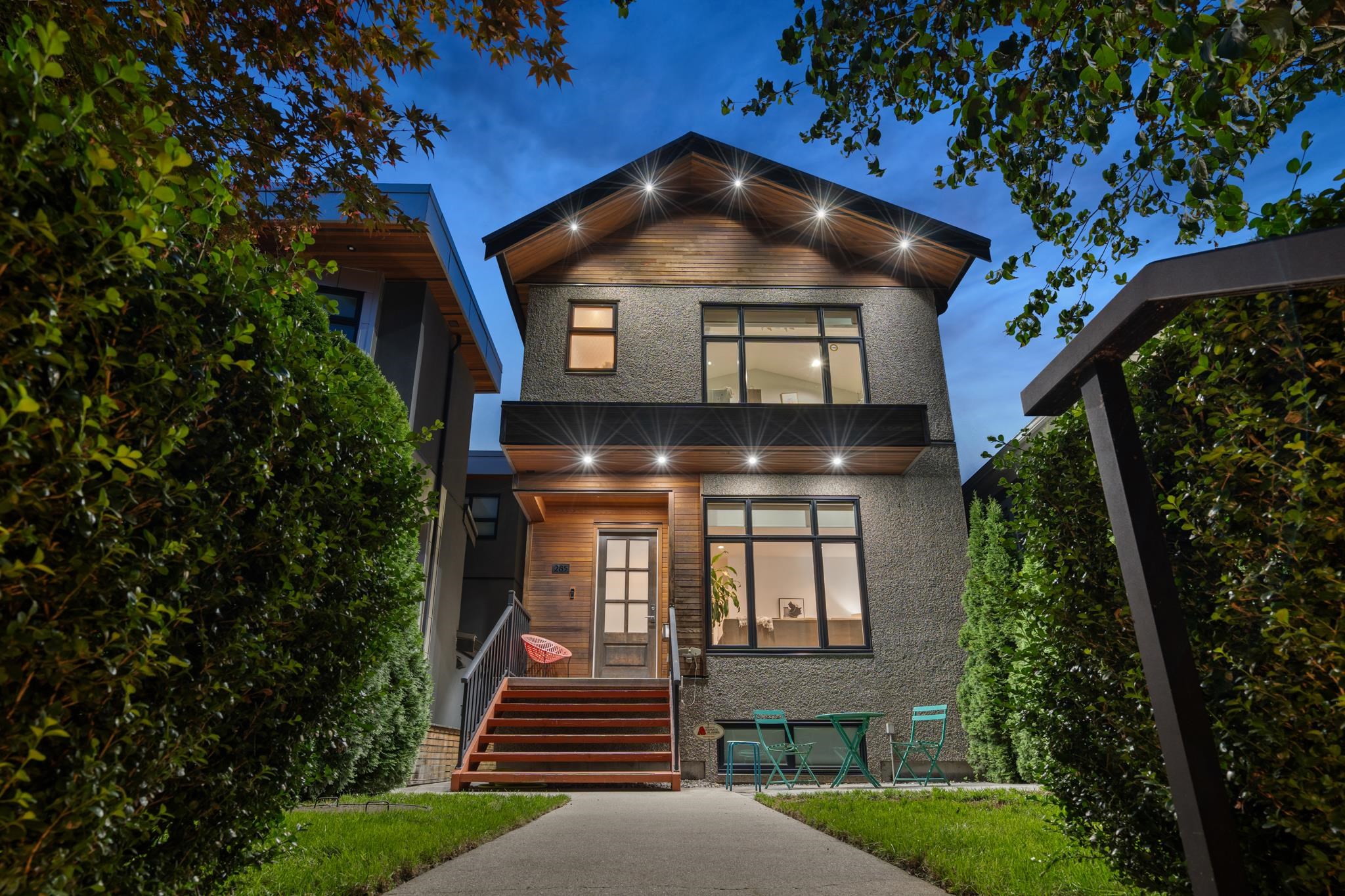 285 E 19TH AVENUE, Vancouver BC V5V 1J3, R3156774, BC,