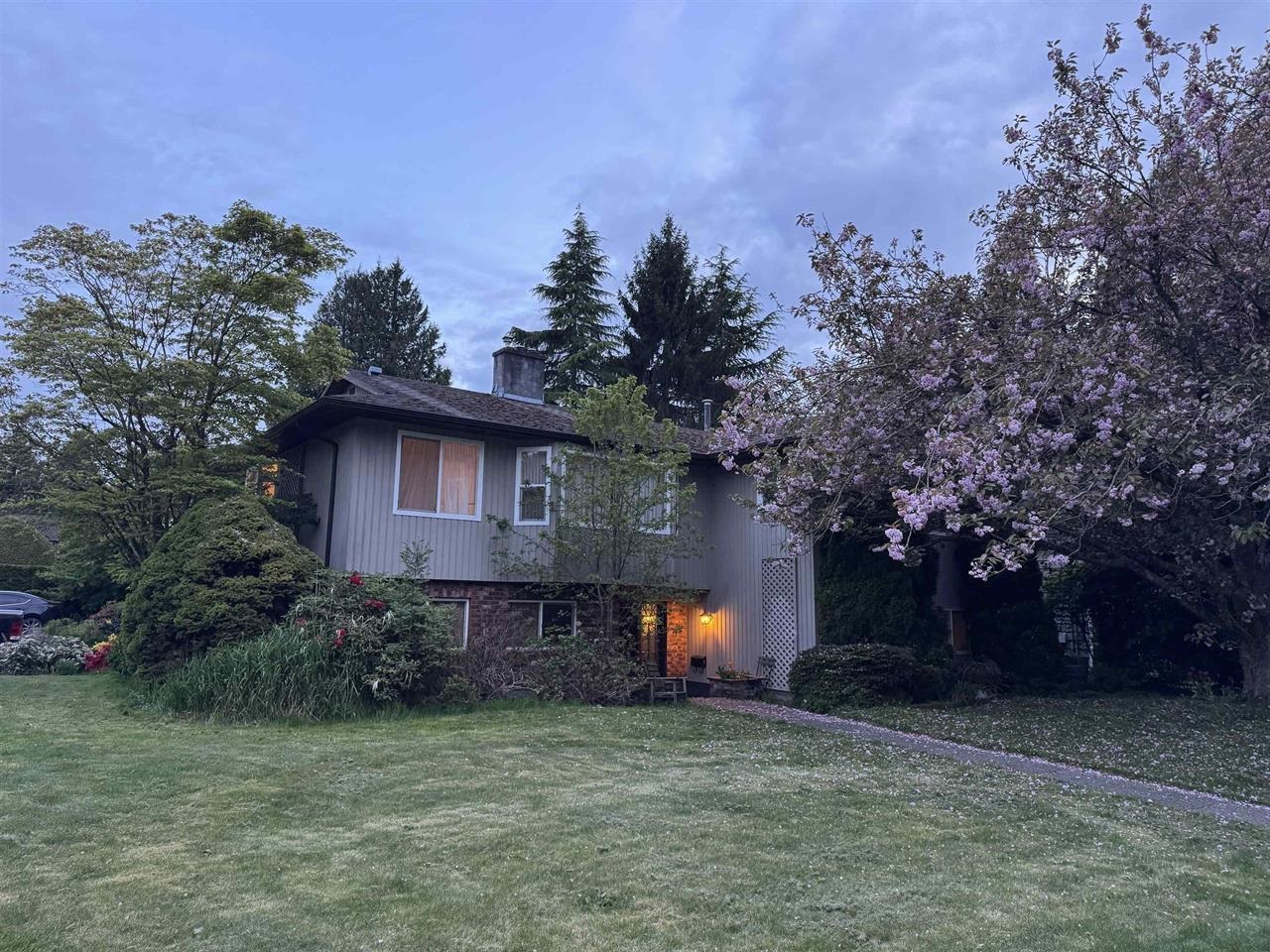 12690 26 AVENUE, Surrey BC V4A 5R7, R3156794, BC,