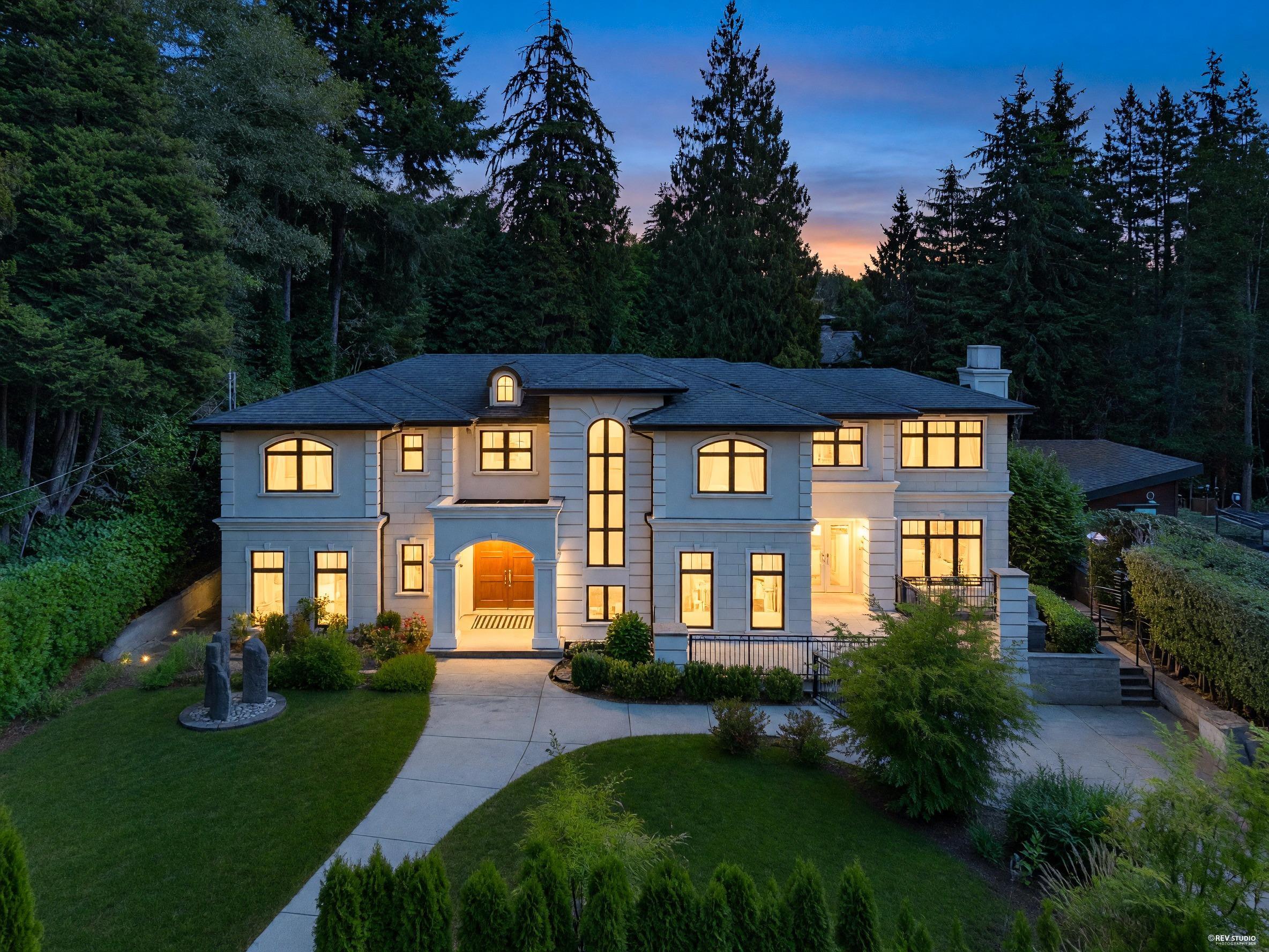 920 3RD STREET, West Vancouver BC V7T 2J3, R3156972, BC,