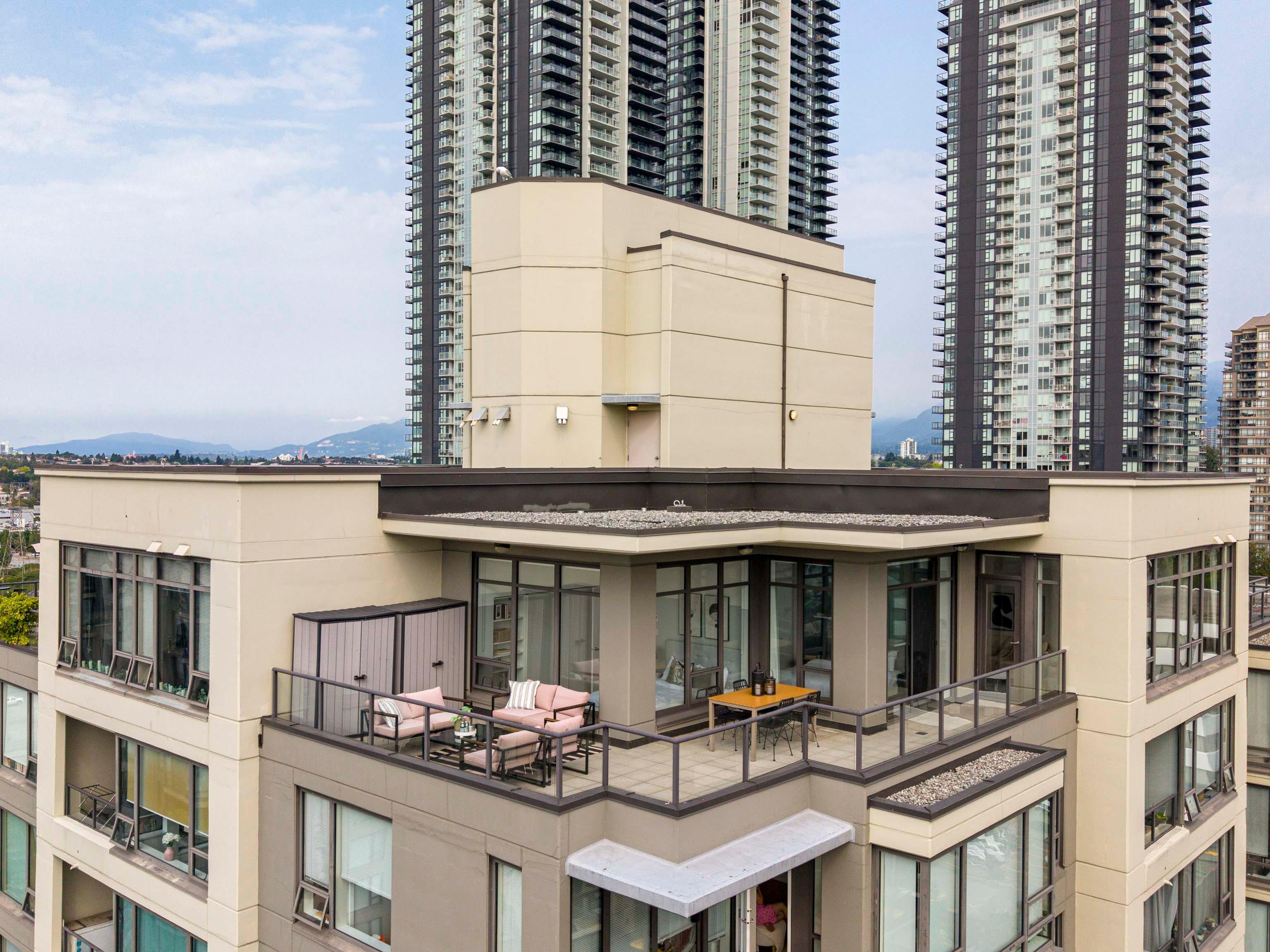 PH1 4182 DAWSON STREET, R3157112, BC,