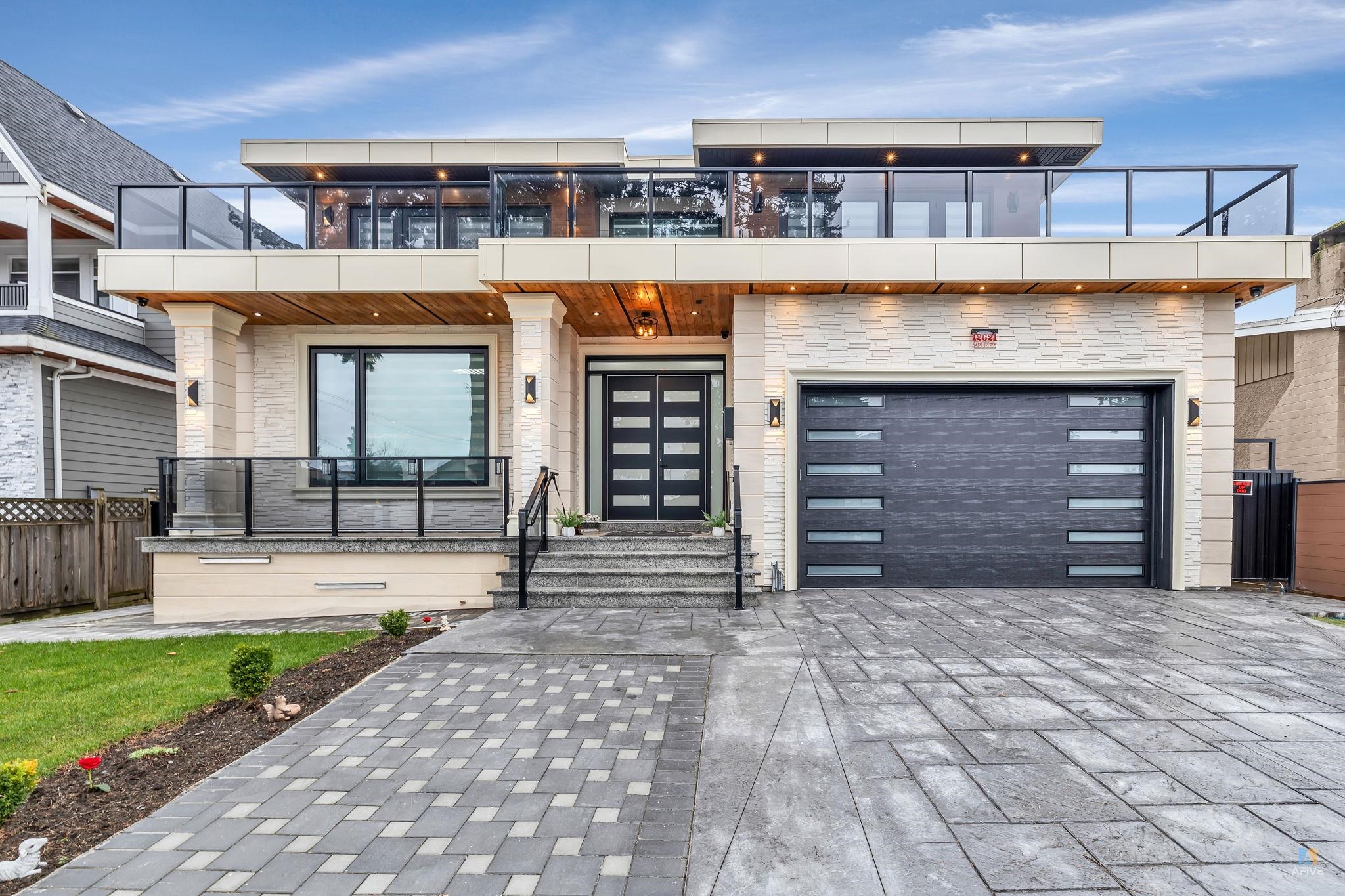 12621 89A AVENUE, Surrey BC V3V 1B2, R3157187, BC,