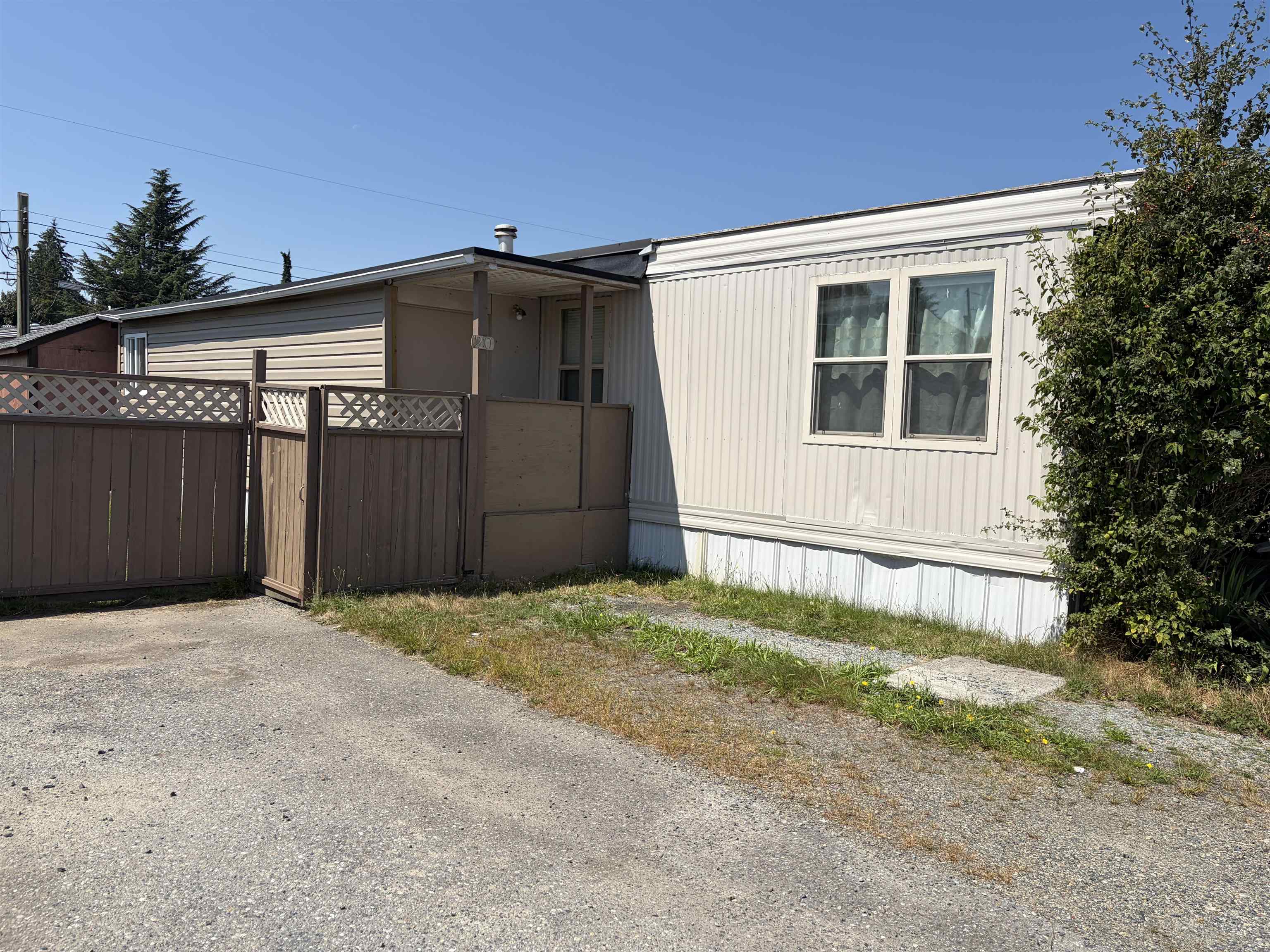 20 26892 FRASER HIGHWAY, R3157191, BC,