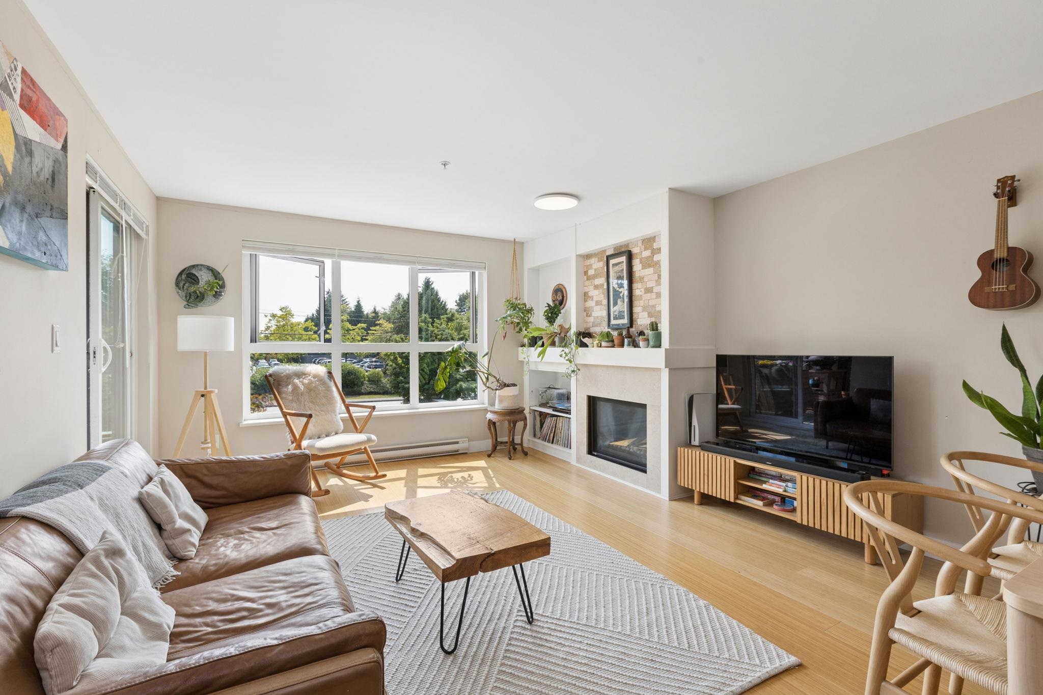 207 3732 MT SEYMOUR PARKWAY, R3157203, BC,
