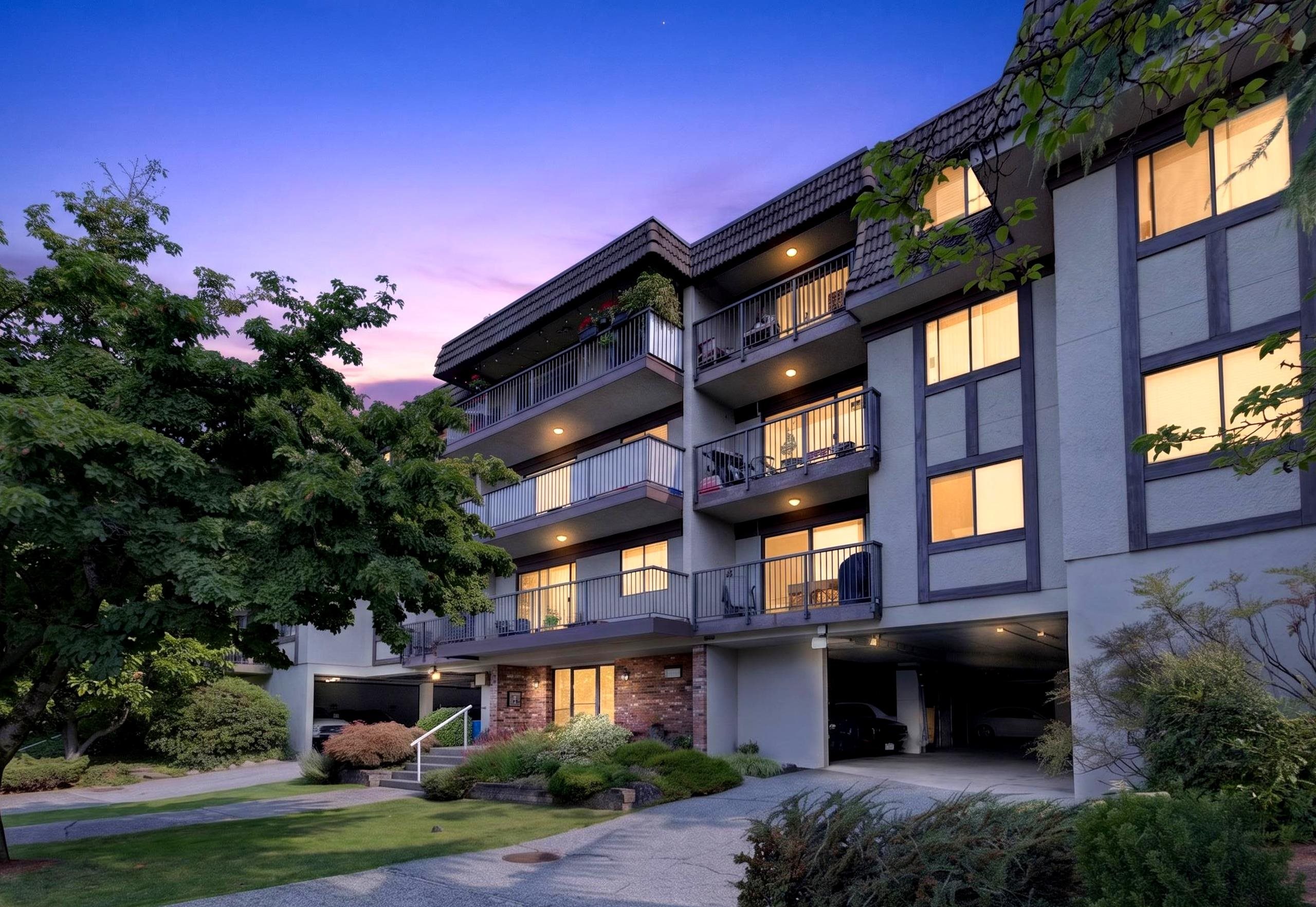 307 252 2ND STREET, R3157242, BC,