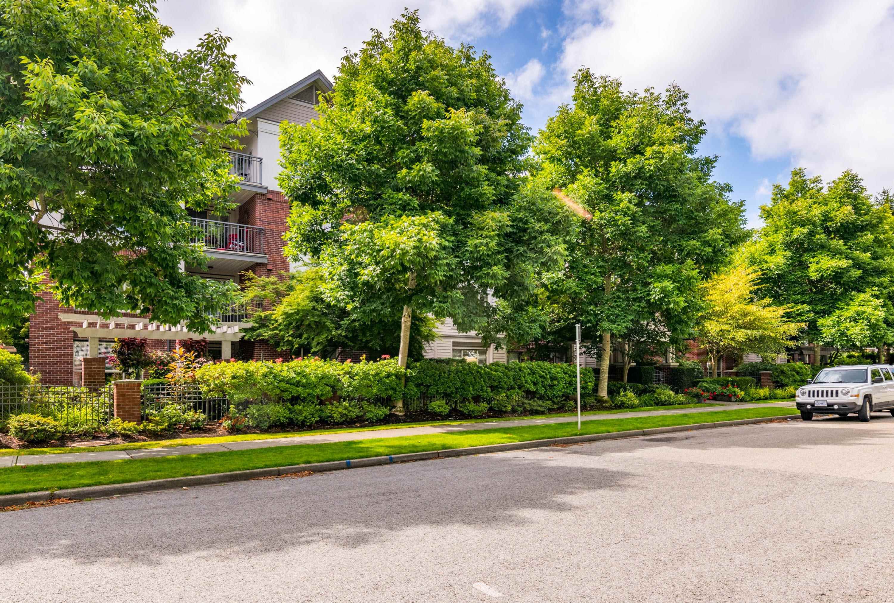 101 15188 22 AVENUE, R3157328, BC,