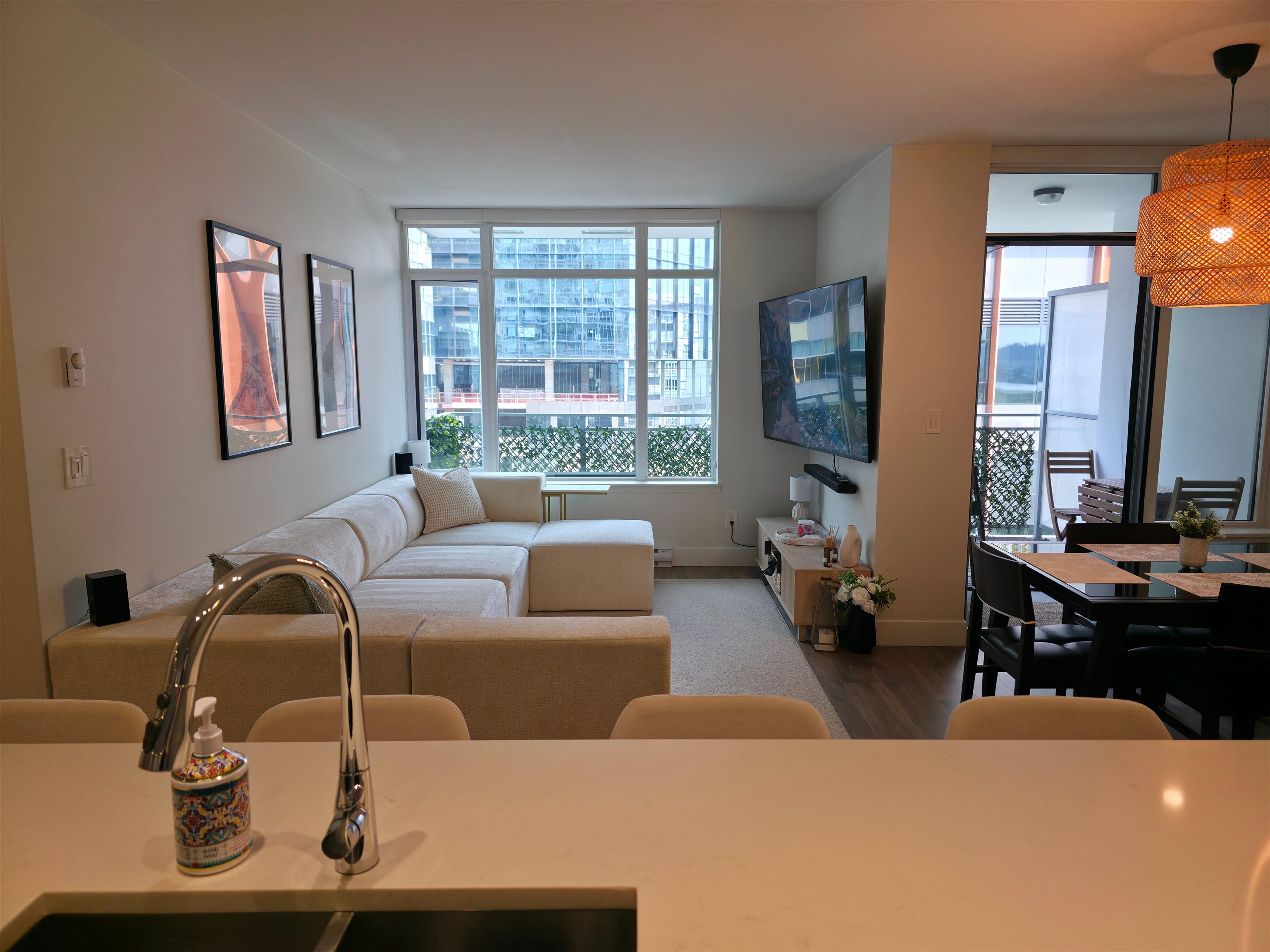 507 258 NELSON'S COURT, R3157376, BC,