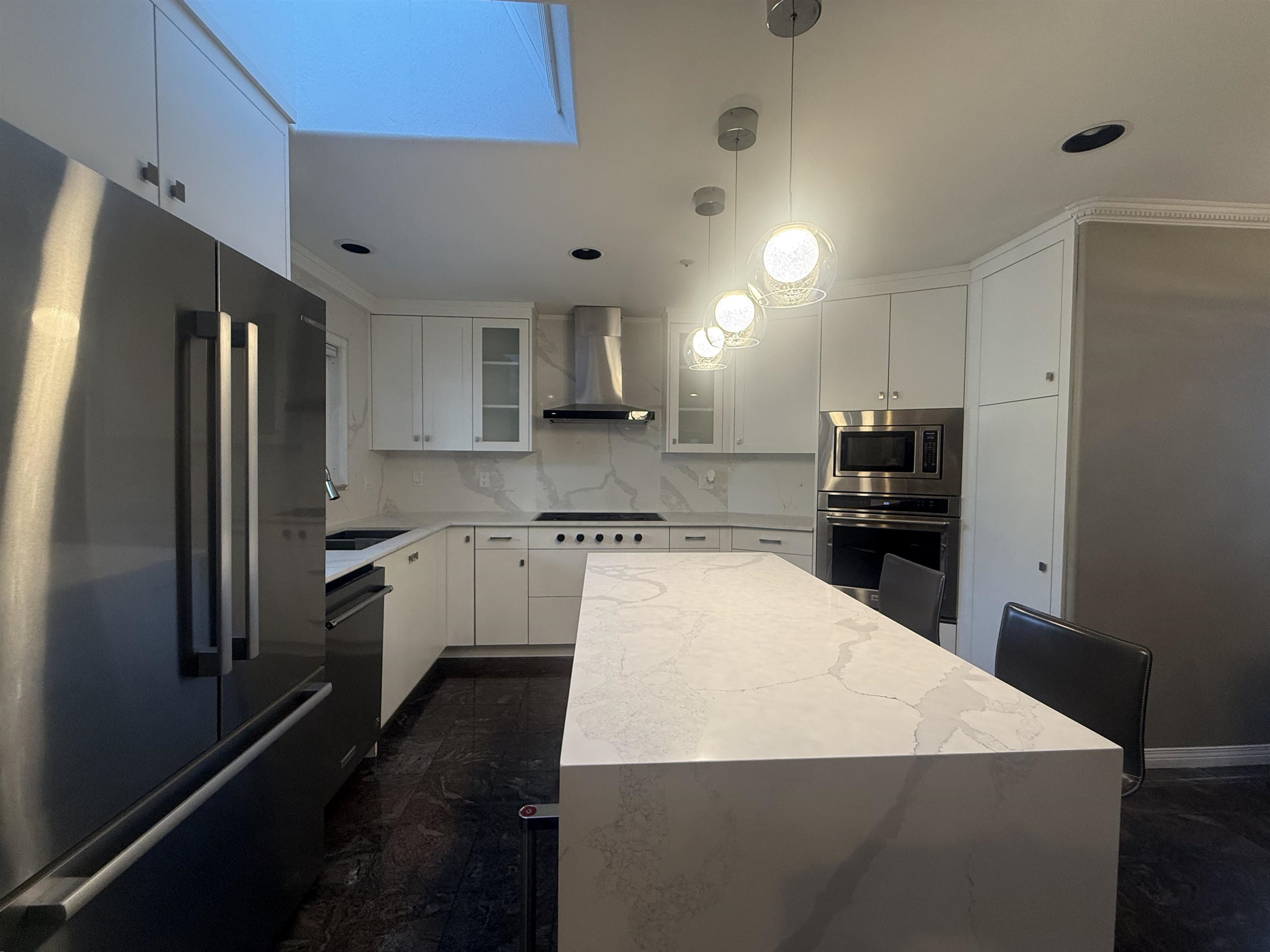 59 FALAISE PLACE, Vancouver BC V5M 4C2, R3157394, BC,