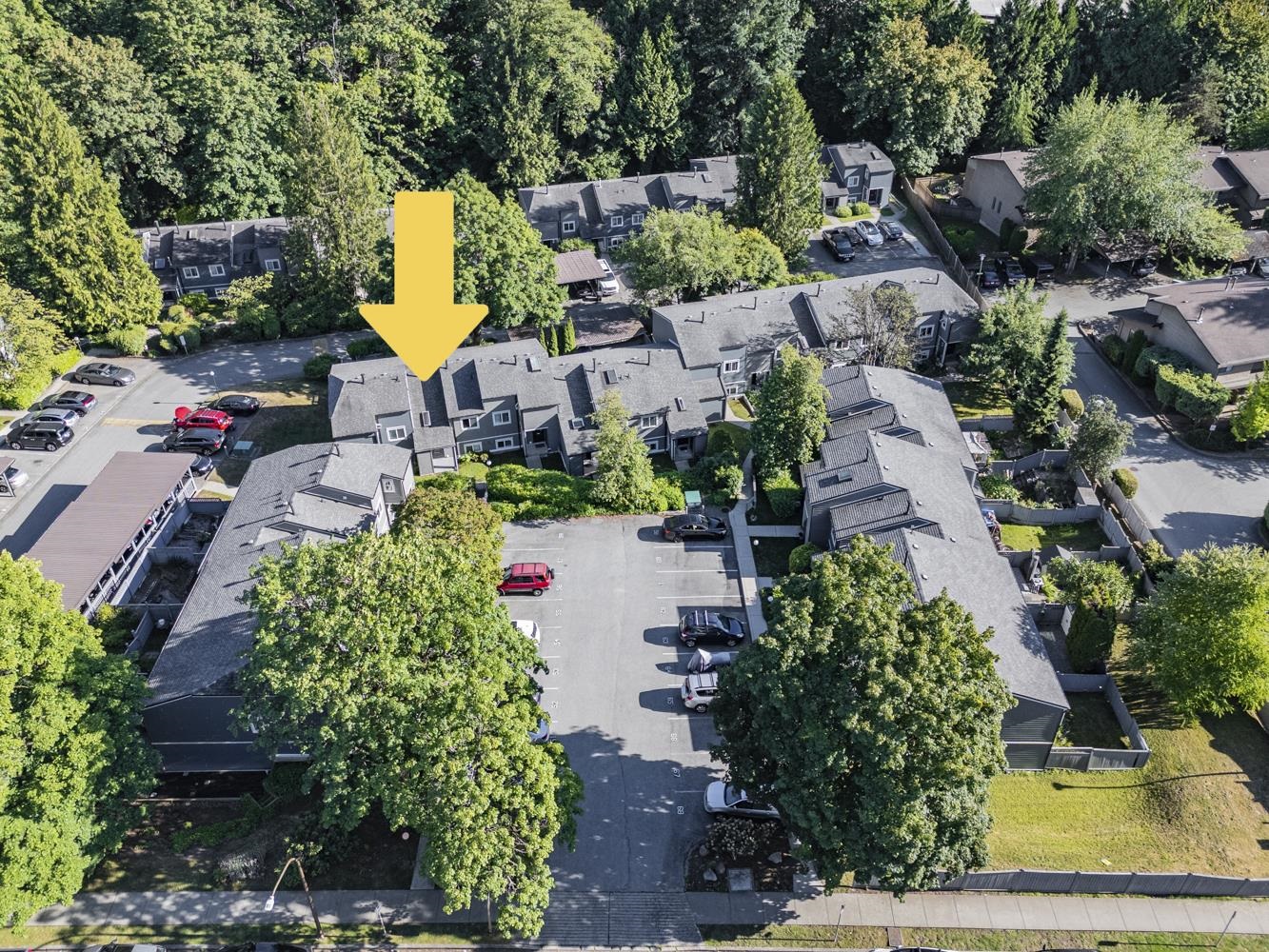 2757 ELLERSLIE AVENUE, Burnaby BC V5B 4R9, R3157562, BC,